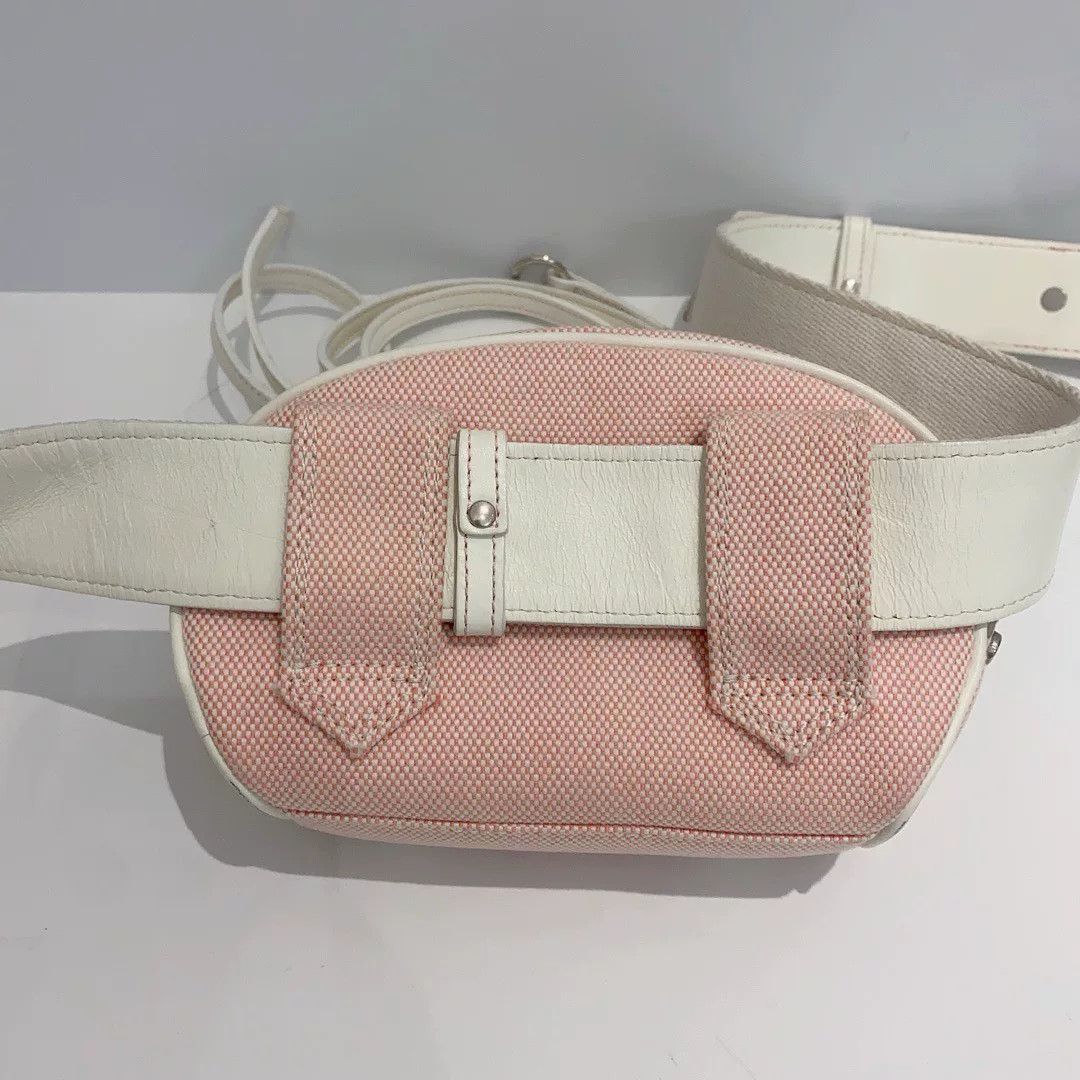 Burberry Pre-loved Bag Very good condition Size ONE SIZE - 2 Thumbnail