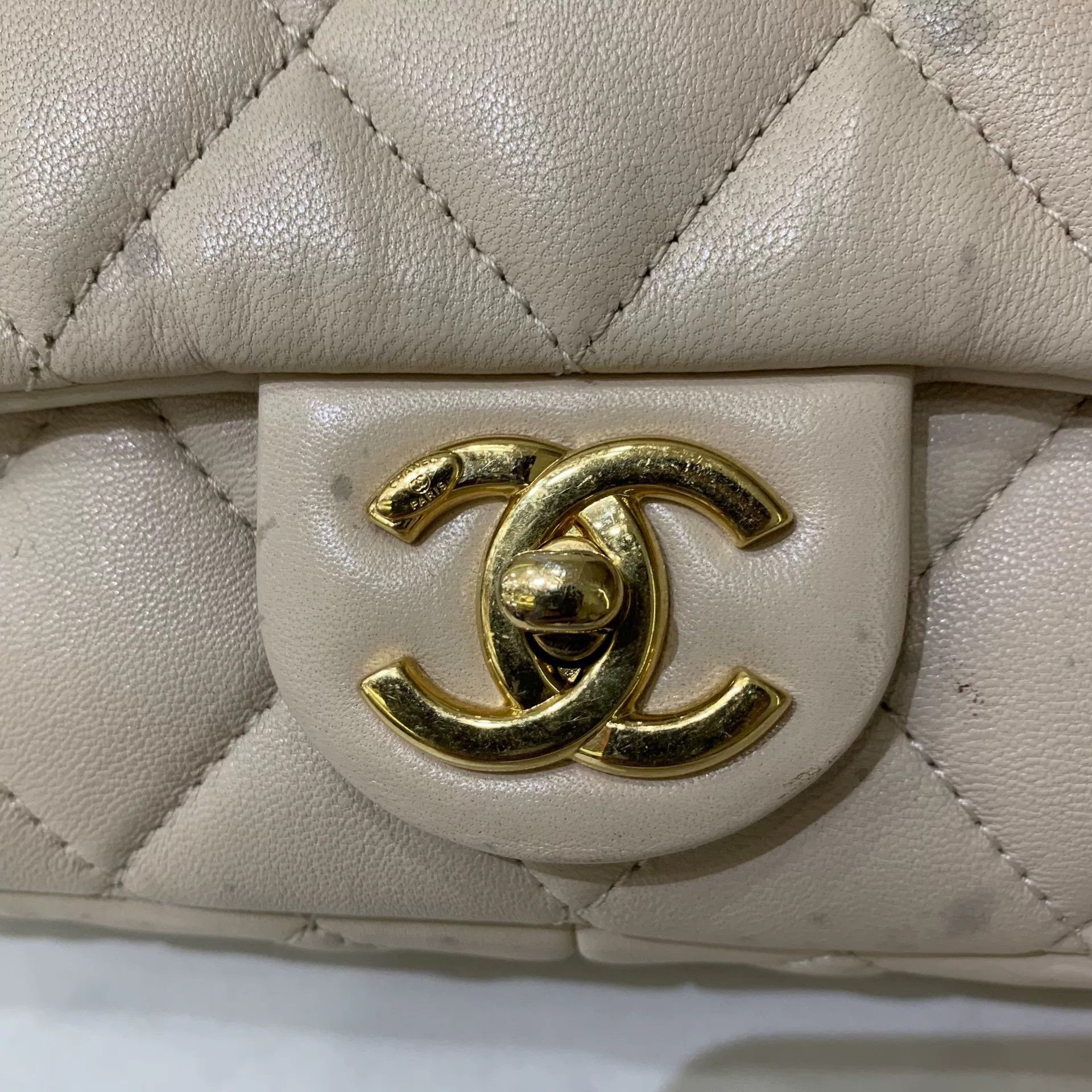 Chanel Pre-loved Bag Very good condition Size ONE SIZE - 7 Thumbnail
