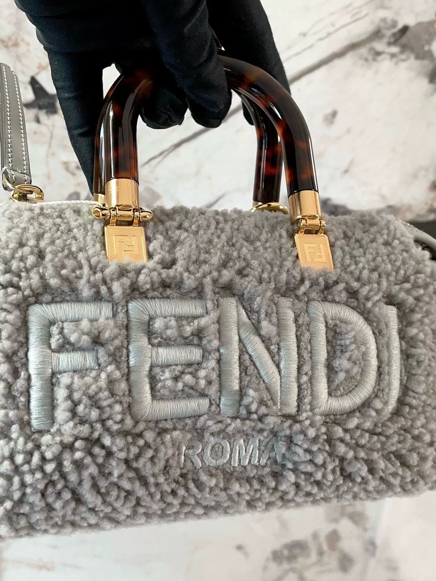 Fendi Pre-loved Bag Very good condition Size ONE SIZE - 7 Thumbnail