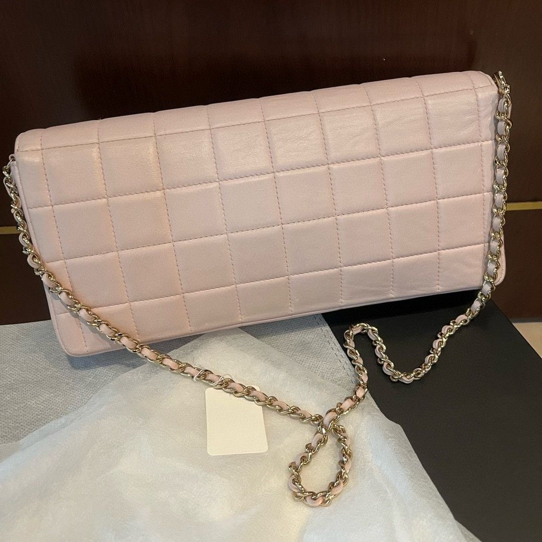 Chanel Pre-loved Bag Very good condition Size ONE SIZE - 8 Thumbnail