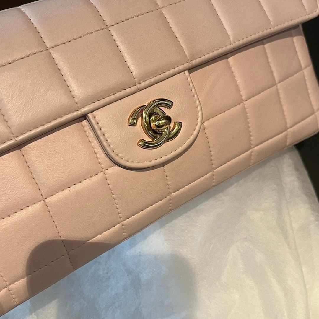 Chanel Pre-loved Bag Very good condition Size ONE SIZE - 2 Thumbnail
