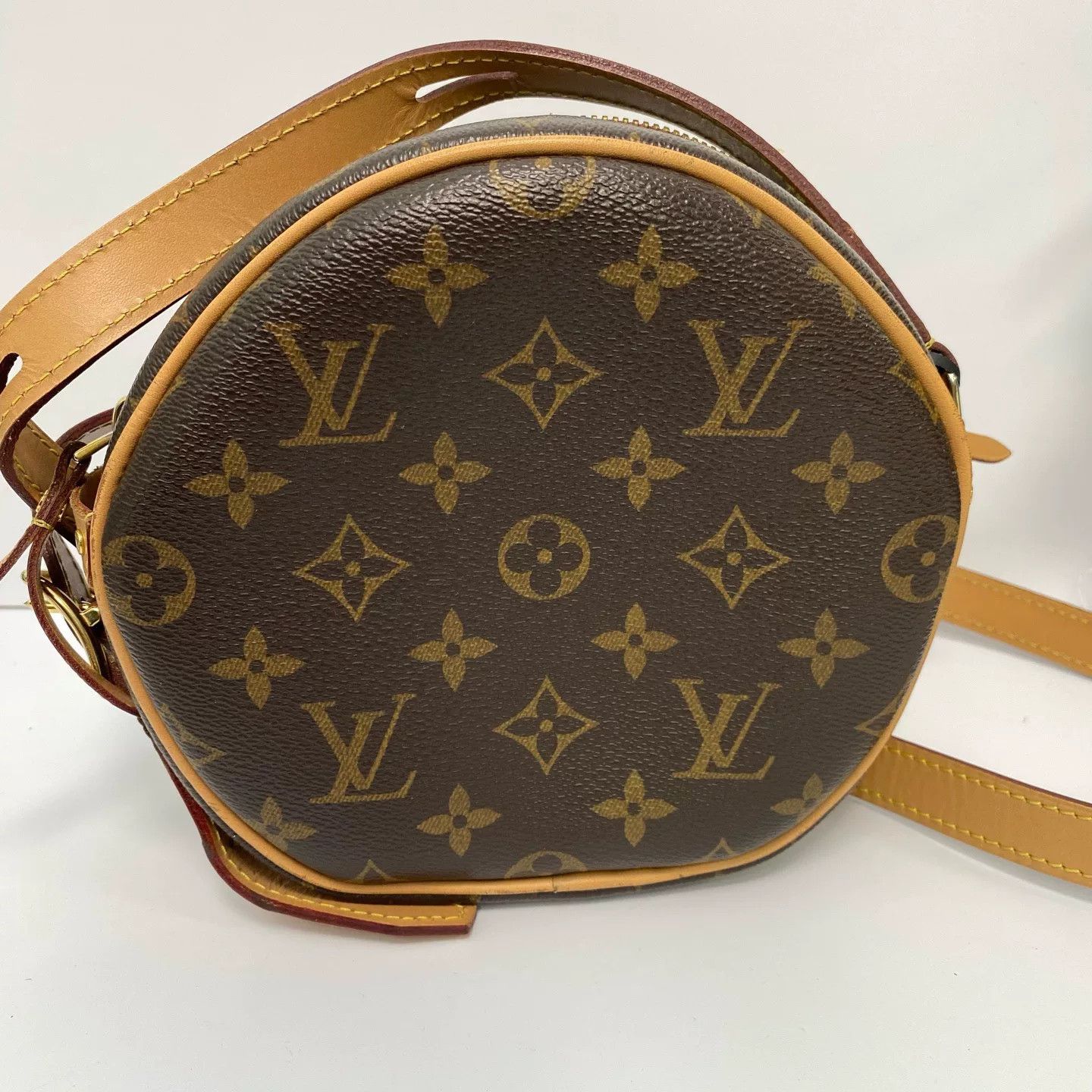 Louis Vuitton Pre-loved Bag Very good condition Size ONE SIZE - 5 Thumbnail