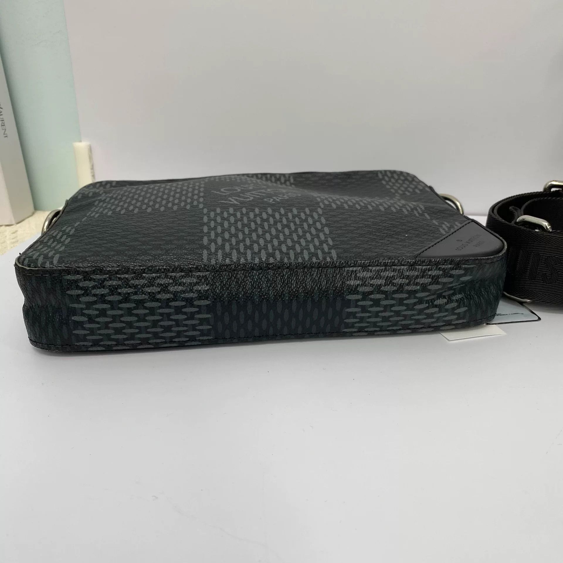Louis Vuitton Pre-loved Bag Very good condition Size ONE SIZE - 3 Thumbnail