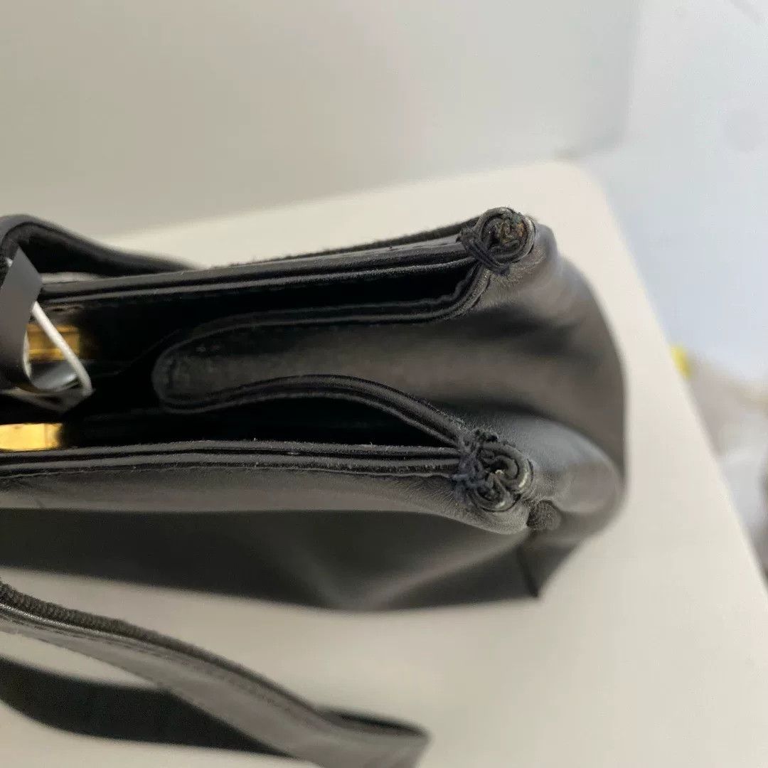 Salvatore Ferragamo Pre-loved Bag Very good condition Size ONE SIZE - 3 Thumbnail