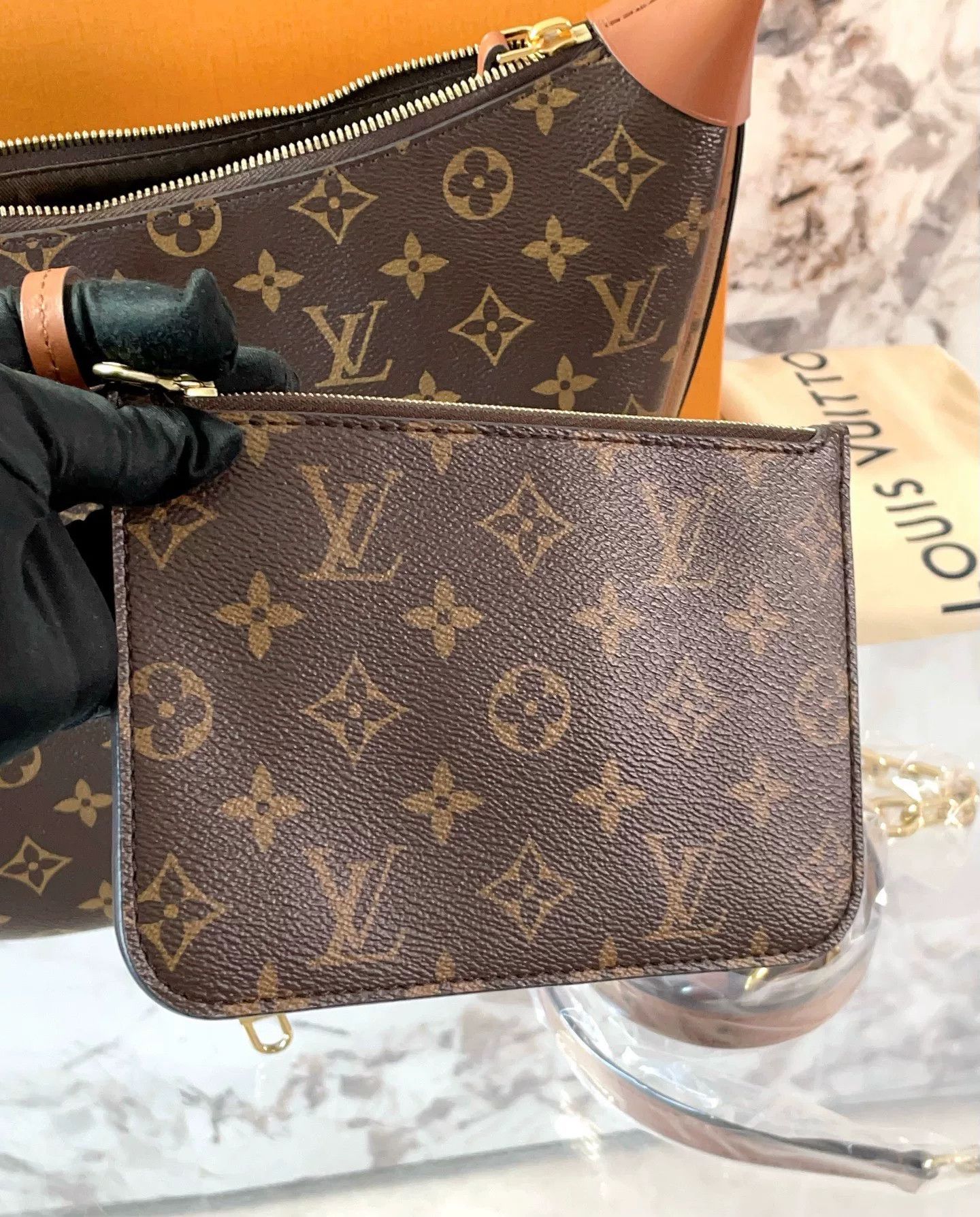Louis Vuitton Pre-loved Bag Very good condition Size ONE SIZE - 7 Thumbnail