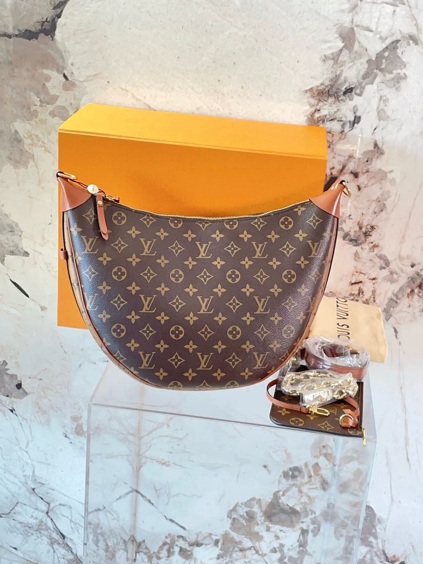 Louis Vuitton Pre-loved Bag Very good condition Size ONE SIZE - 6 Thumbnail