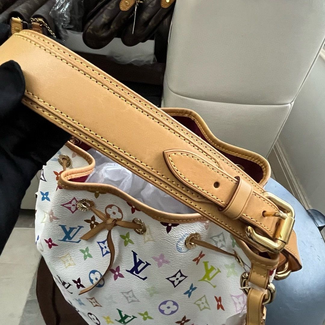 Louis Vuitton Pre-loved Bag Very good condition Size ONE SIZE - 3 Thumbnail