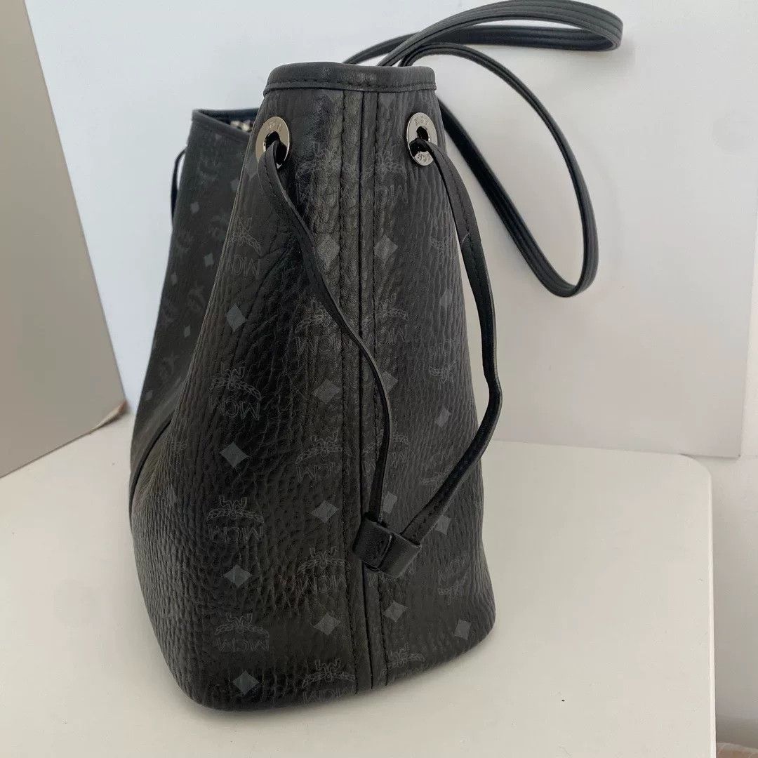 MCM Pre-loved Bag Very good condition Size ONE SIZE - 3 Thumbnail