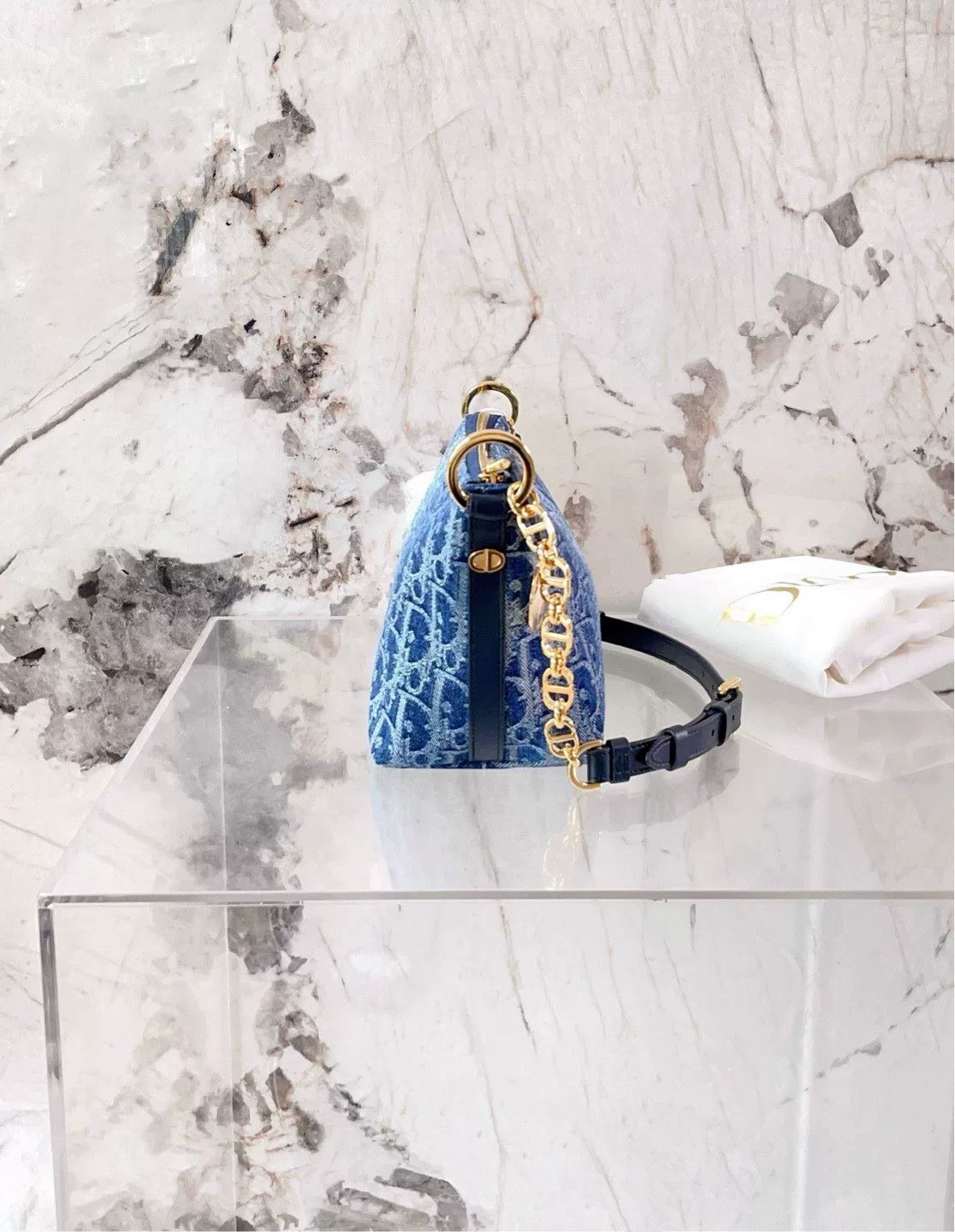 Dior Pre-loved Bag Very good condition Size ONE SIZE - 3 Thumbnail