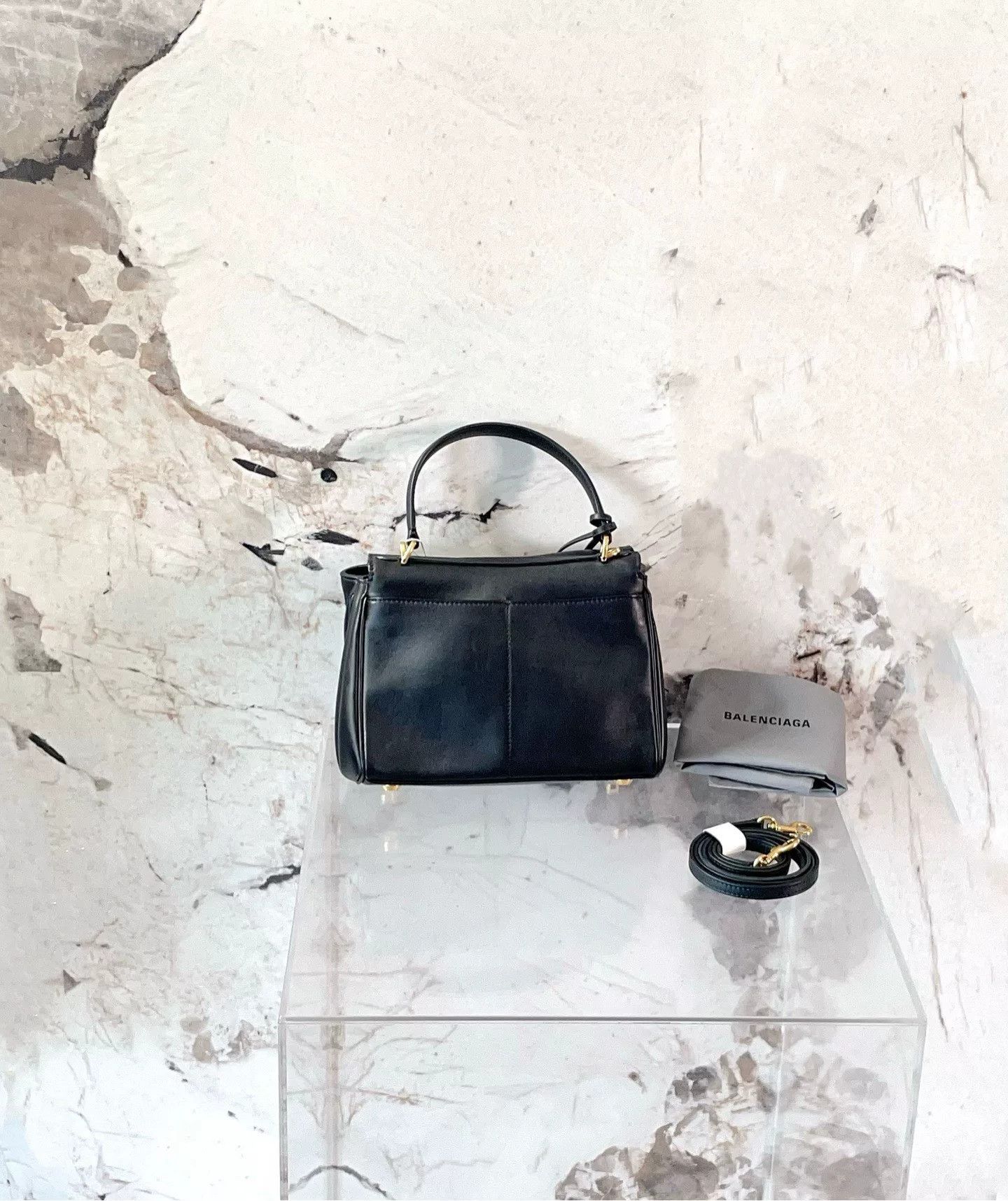 Balenciaga Pre-loved Bag Very good condition Size ONE SIZE - 2 Thumbnail