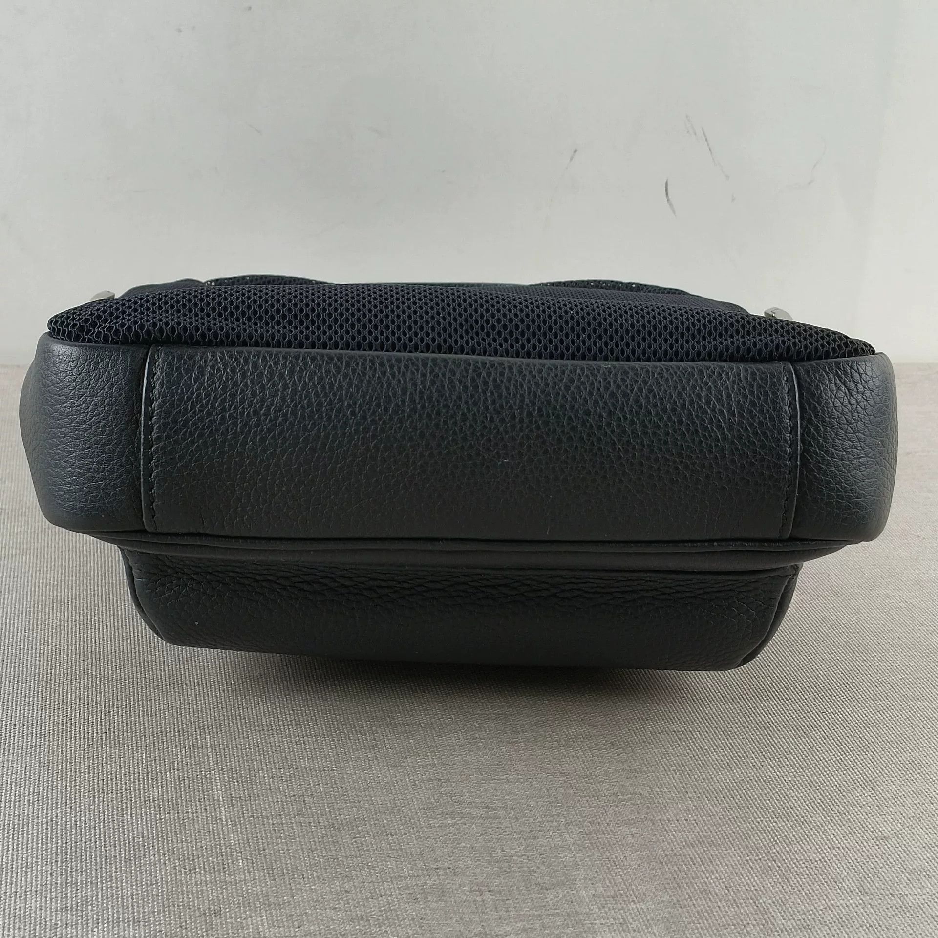 Dior Pre-loved Bag Very good condition Size ONE SIZE - 8 Thumbnail