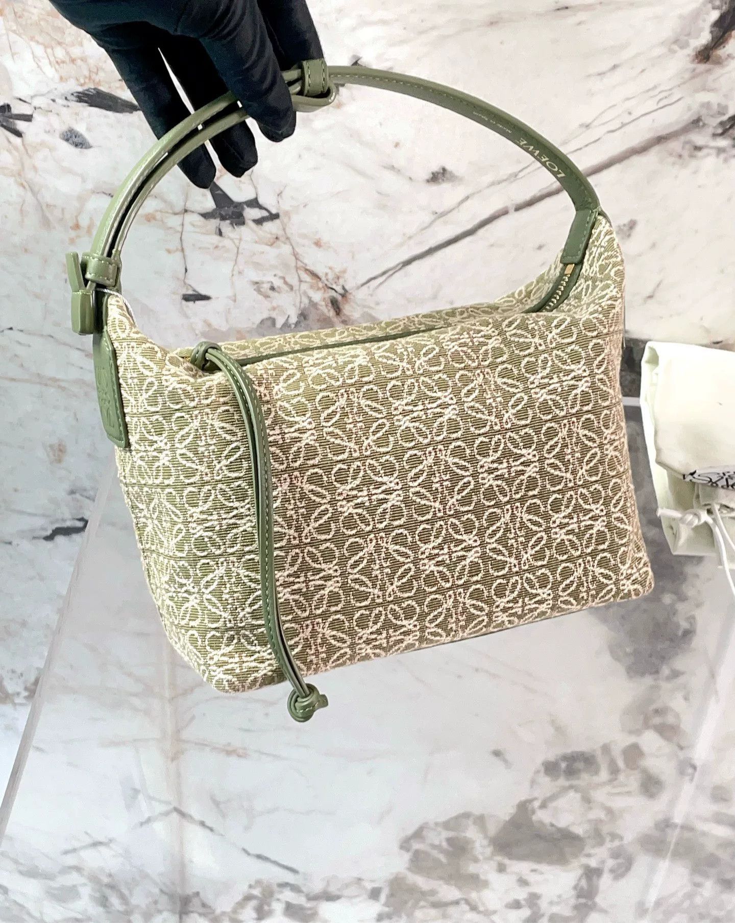 Loewe Pre-loved Bag Very good condition Size ONE SIZE - 6 Thumbnail