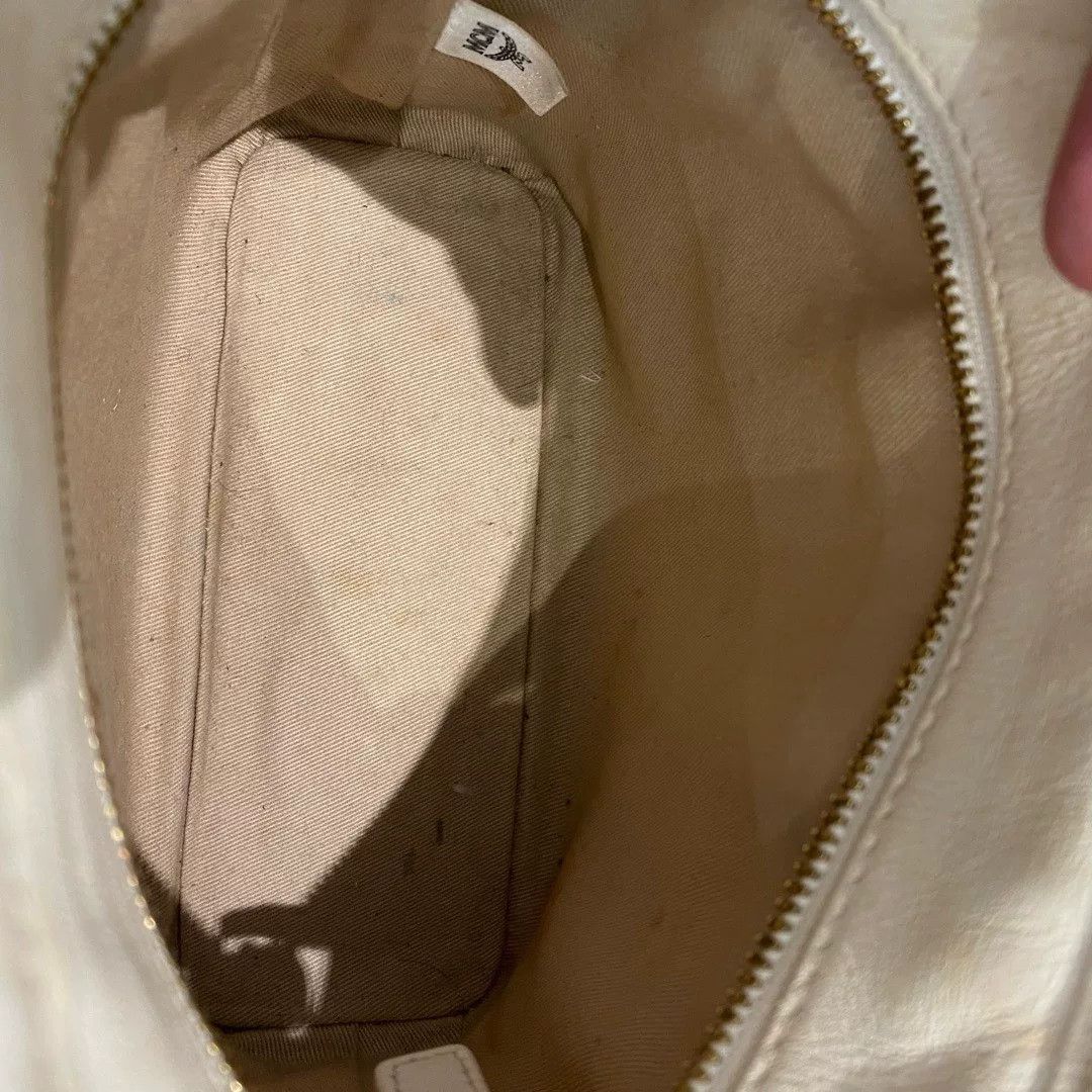 MCM Pre-loved Bag Very good condition Size ONE SIZE - 2 Thumbnail