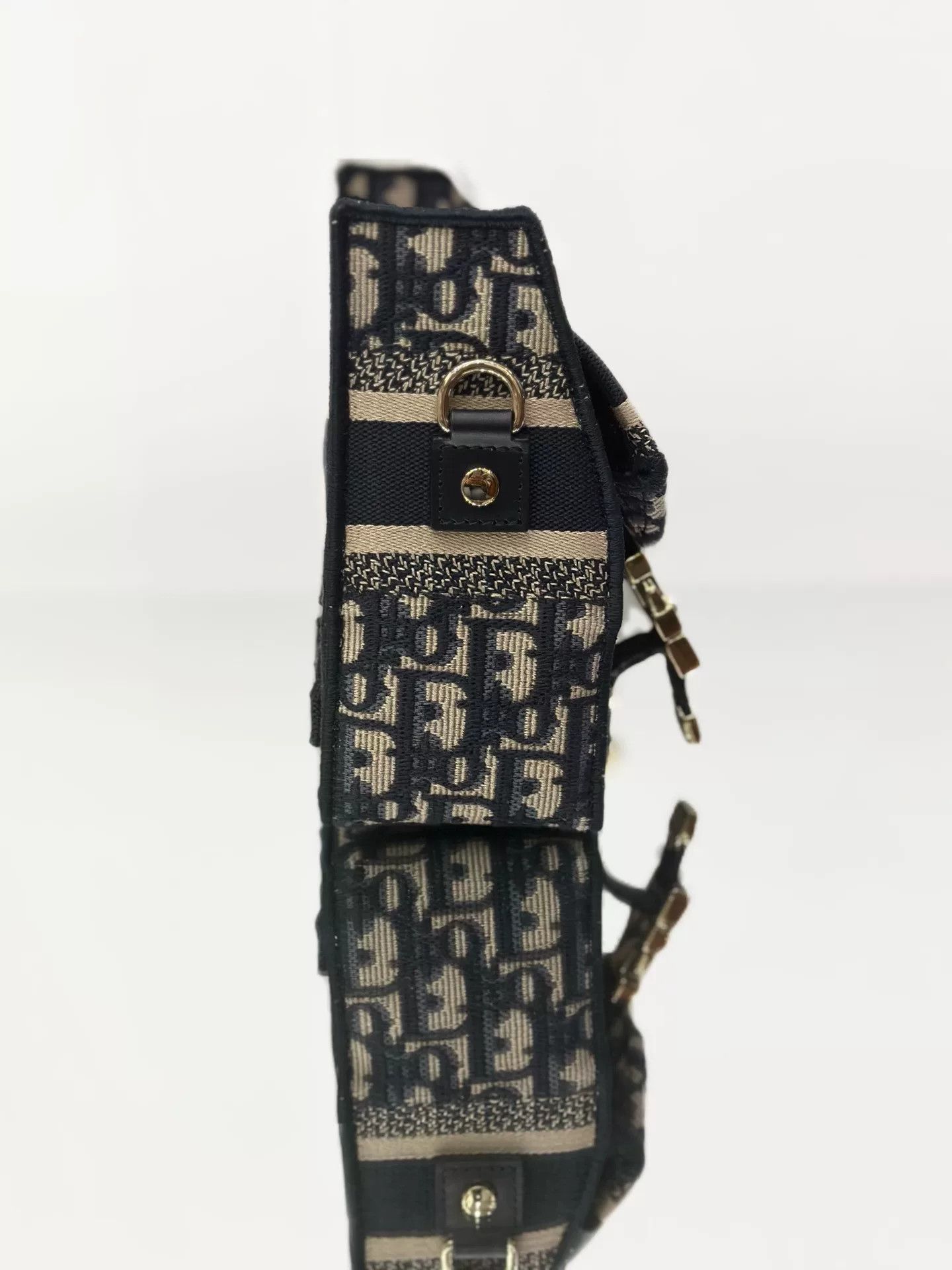 Dior Pre-loved Bag Very good condition Size ONE SIZE - 5 Thumbnail