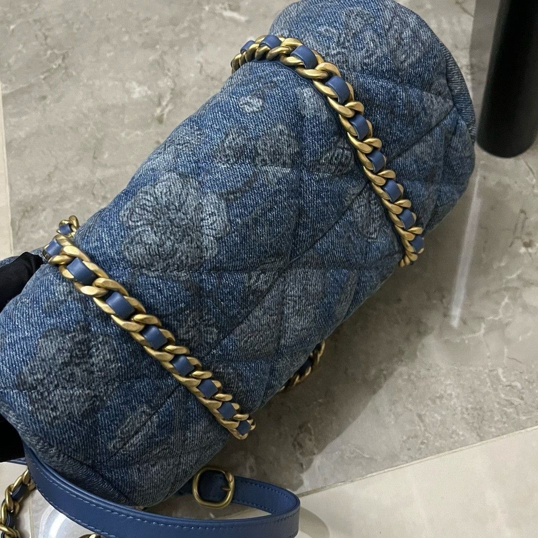 Chanel Pre-loved Bag Very good condition Size ONE SIZE - 7 Thumbnail