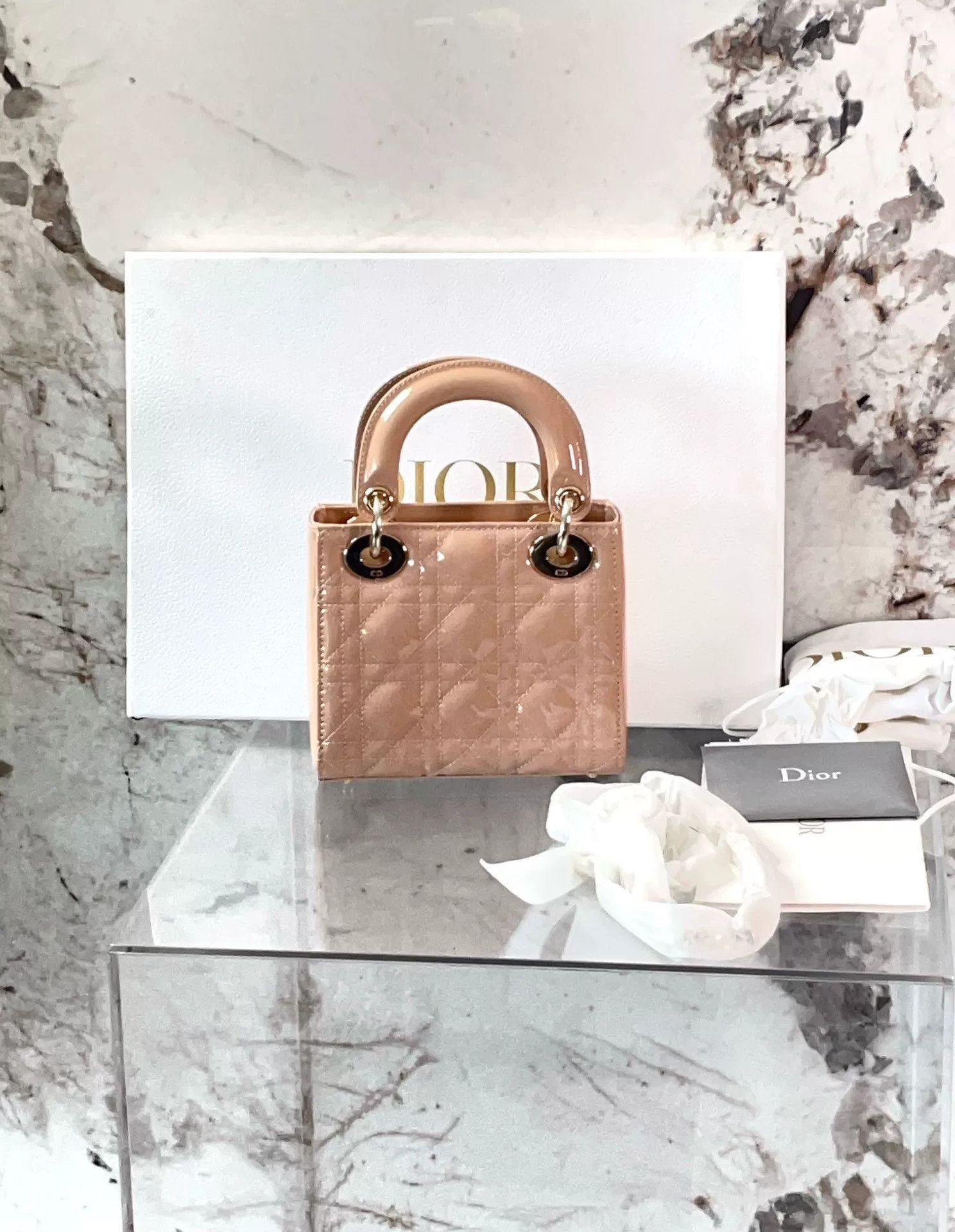 Dior Pre-loved Bag Very good condition Size ONE SIZE - 2 Thumbnail