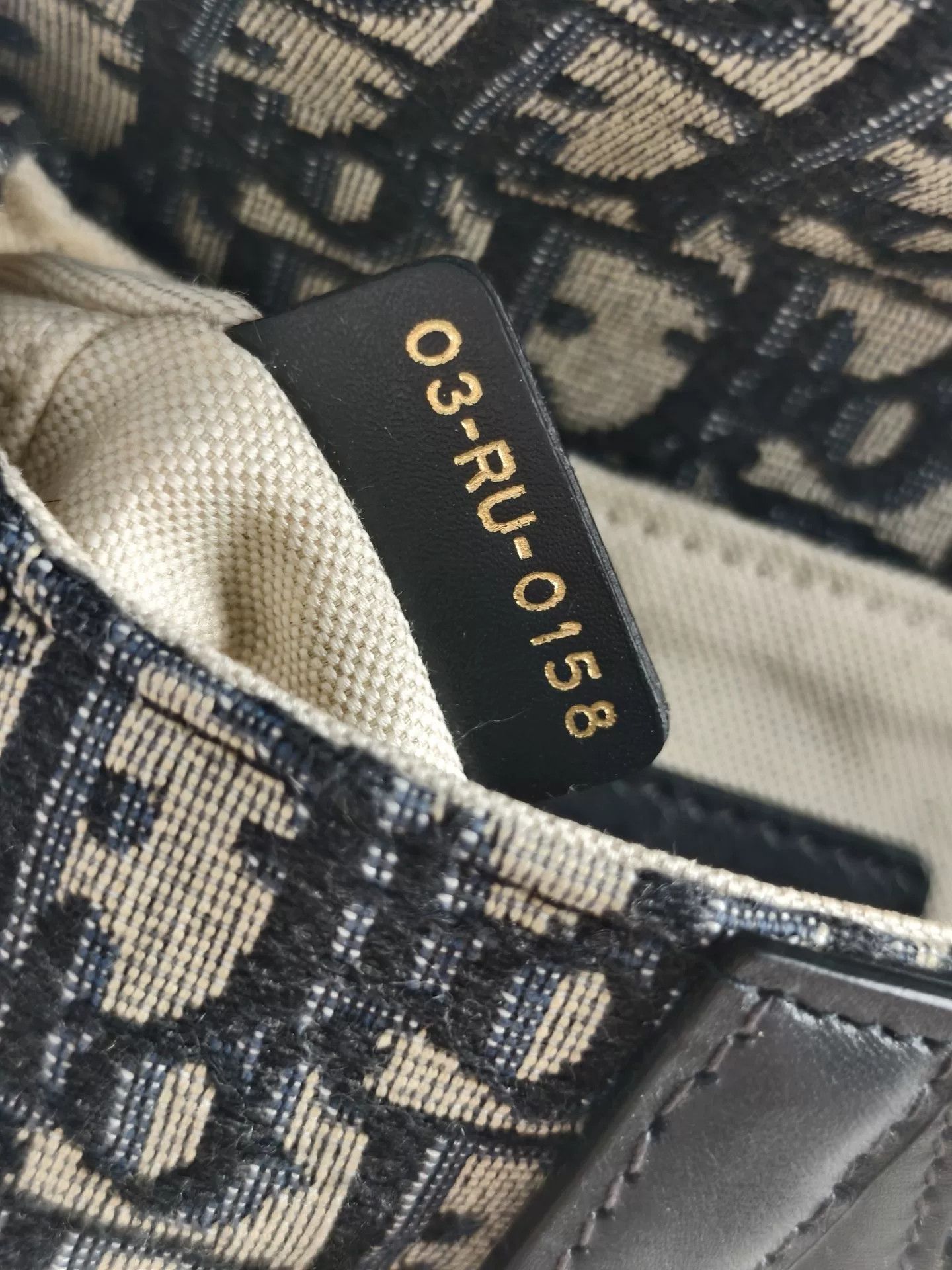 Dior Pre-loved Bag Very good condition Size ONE SIZE - 6 Thumbnail