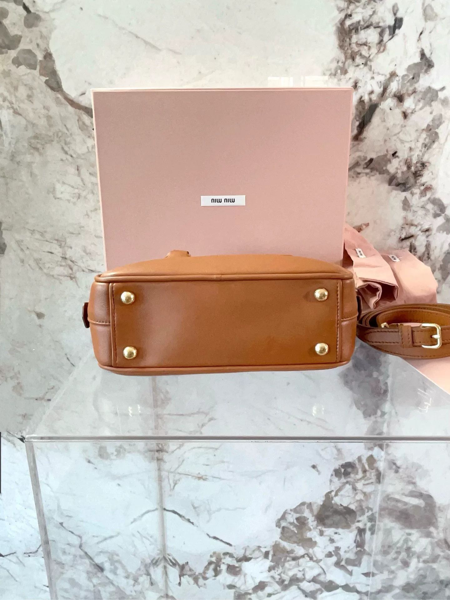 Miu Miu Pre-loved Bag Very good condition Size ONE SIZE - 4 Thumbnail