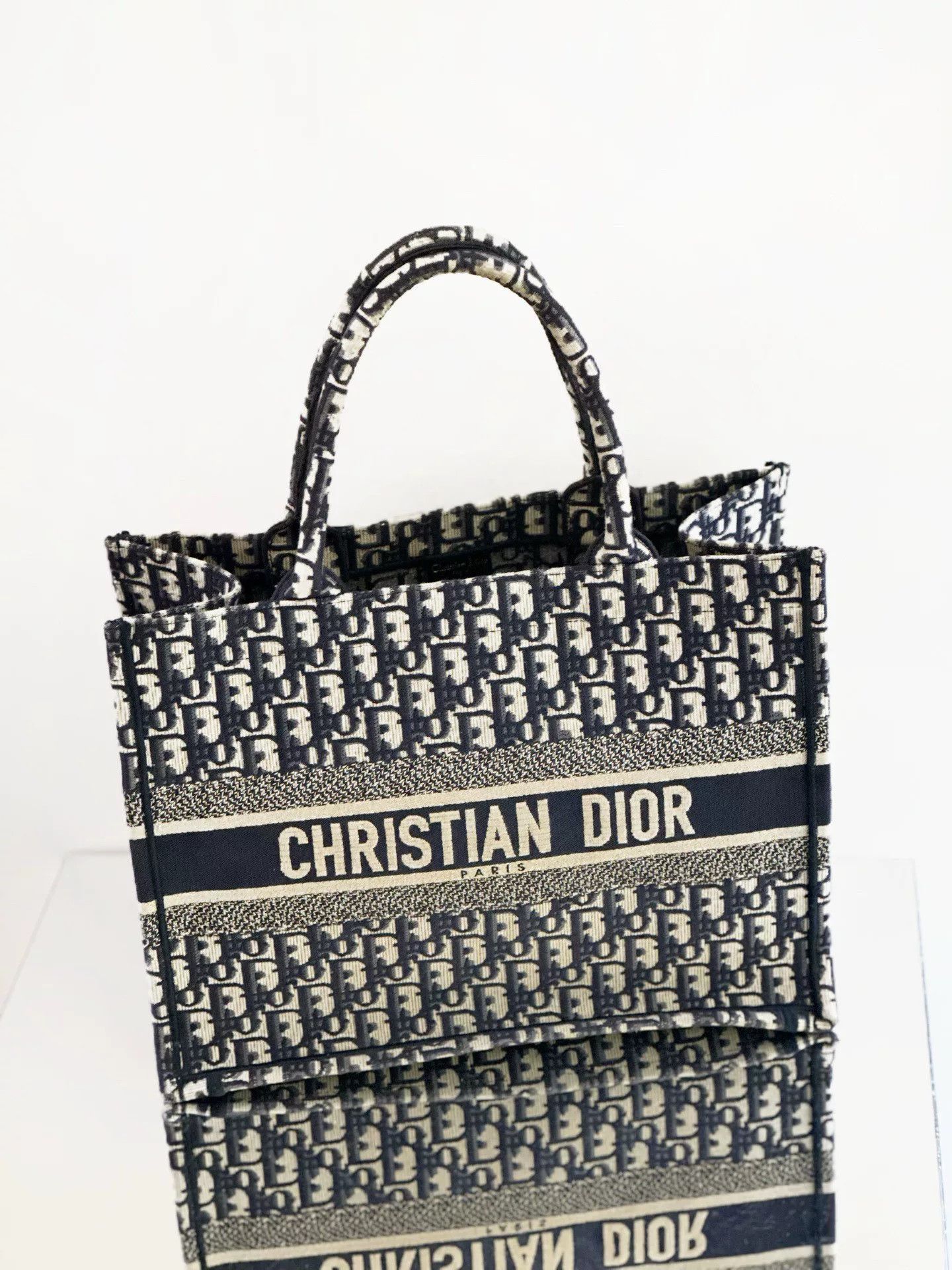 Dior Pre-loved Bag Very good condition Size ONE SIZE - 2 Thumbnail