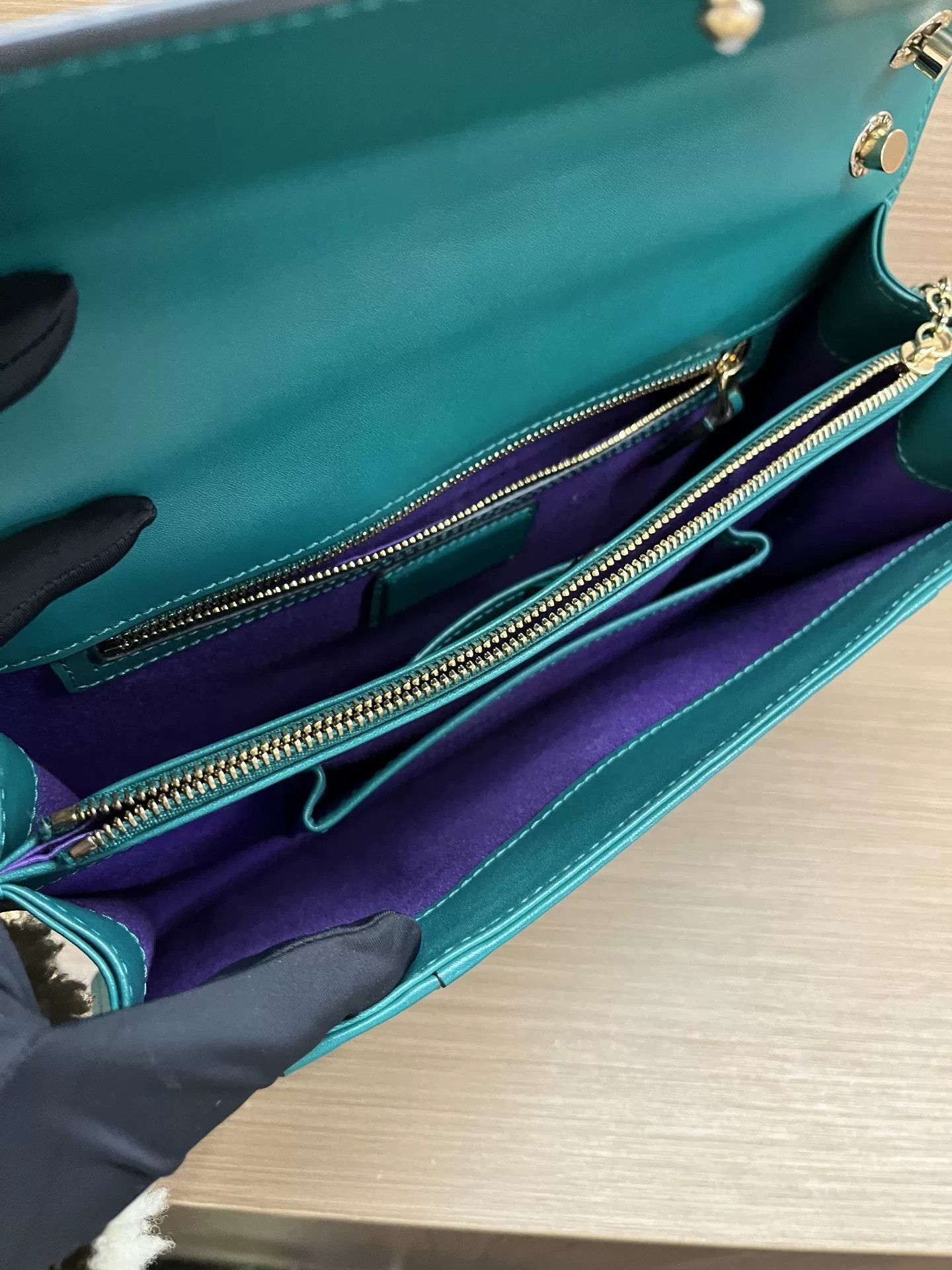 Bvlgari Pre-loved Bag Very good condition Size ONE SIZE - 2 Thumbnail