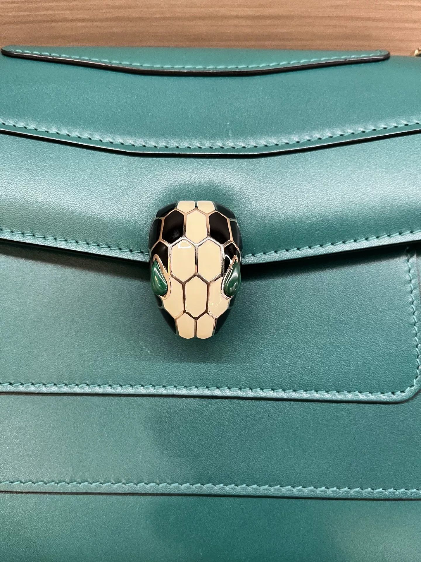 Bvlgari Pre-loved Bag Very good condition Size ONE SIZE - 8 Thumbnail
