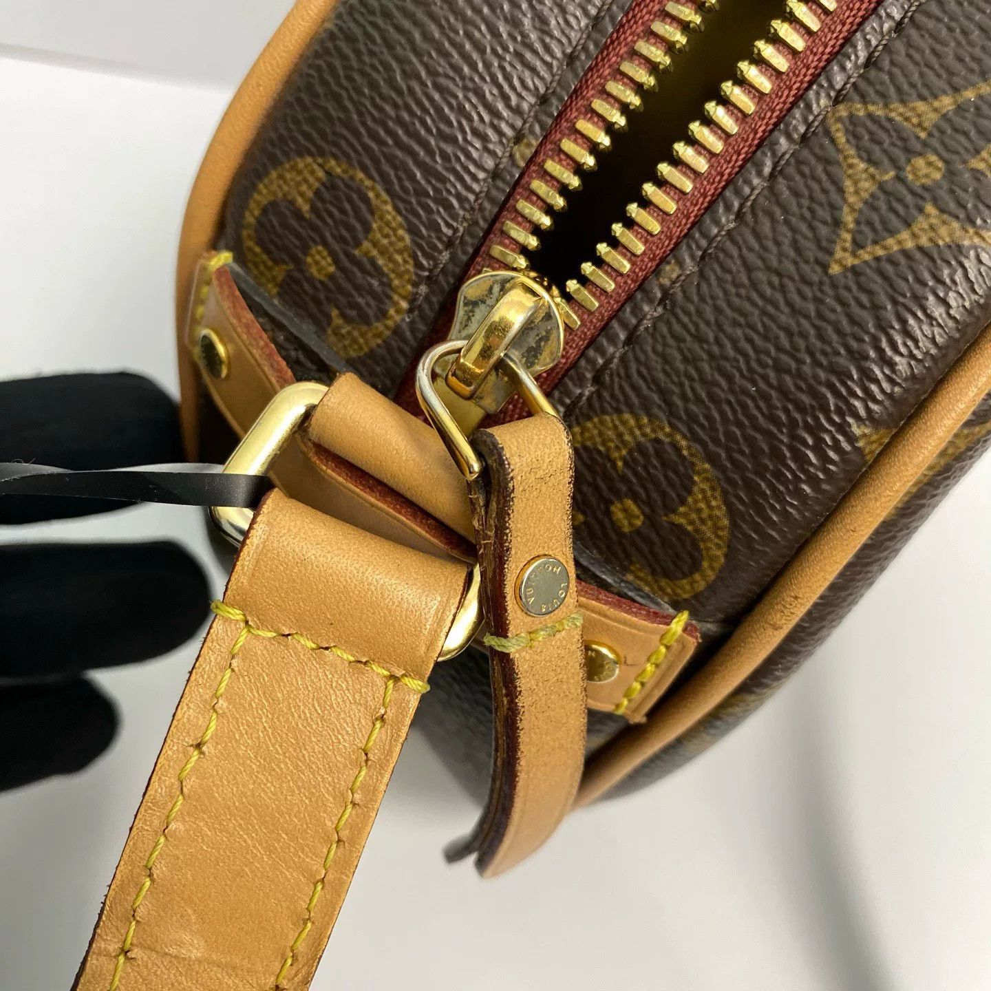 Louis Vuitton Pre-loved Bag Very good condition Size ONE SIZE - 7 Thumbnail