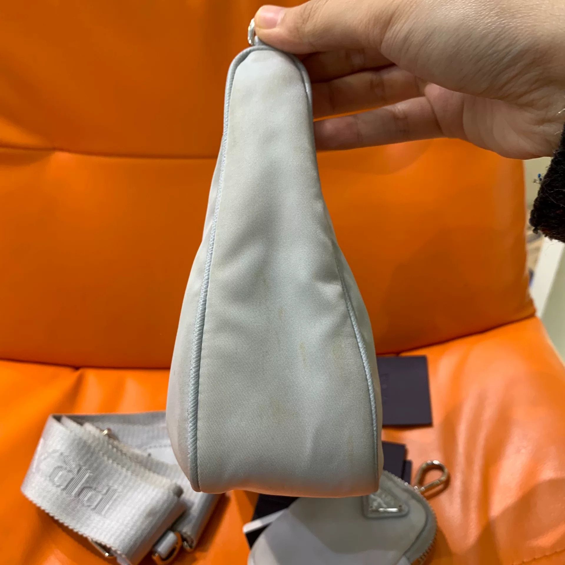 Prada Pre-loved Bag Very good condition Size ONE SIZE - 4 Thumbnail