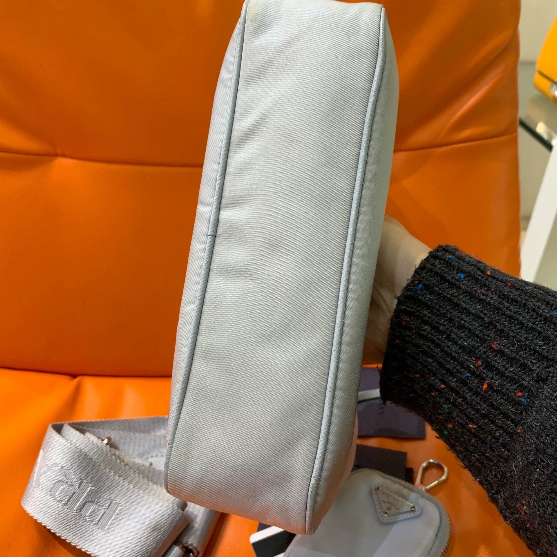 Prada Pre-loved Bag Very good condition Size ONE SIZE - 5 Thumbnail