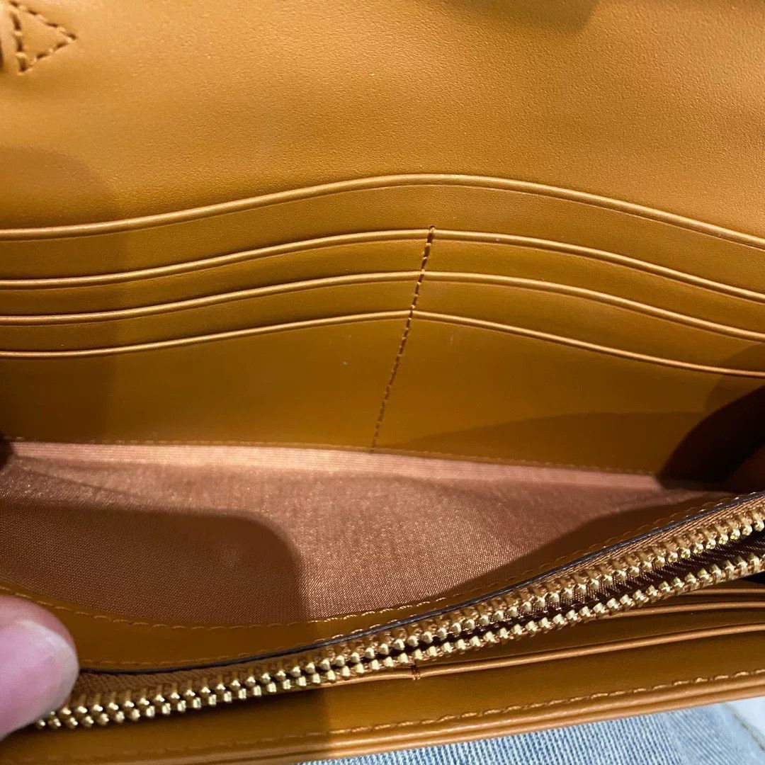 MCM Pre-loved Bag Very good condition Size ONE SIZE - 6 Thumbnail