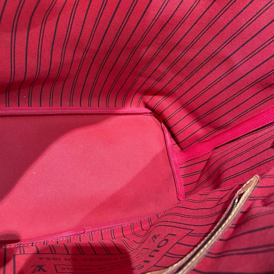 Louis Vuitton Pre-loved Bag Very good condition Size ONE SIZE - 5 Thumbnail