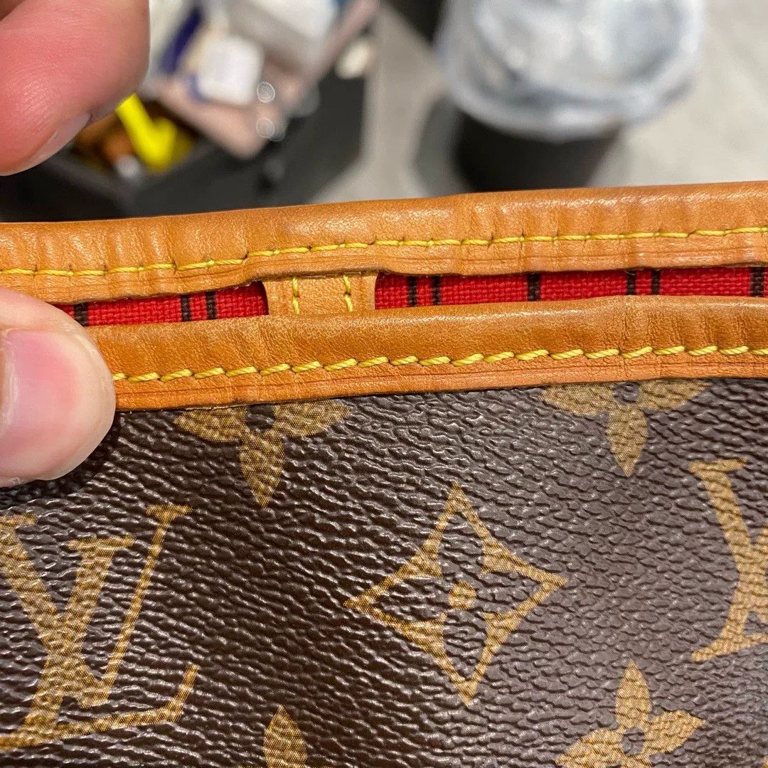 Louis Vuitton Pre-loved Bag Very good condition Size ONE SIZE - 4 Thumbnail