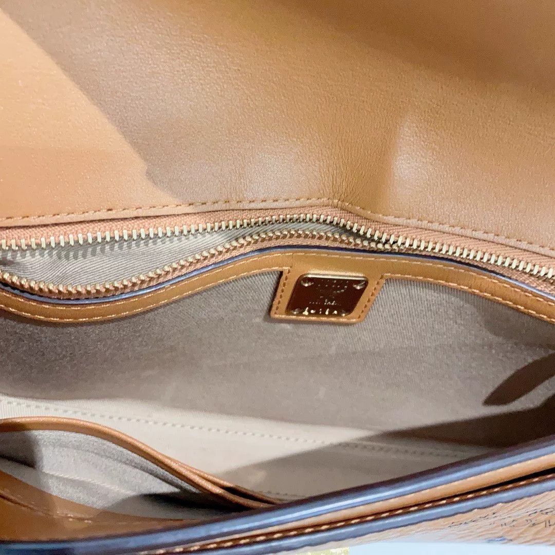 MCM Pre-loved Bag Very good condition Size ONE SIZE - 6 Thumbnail