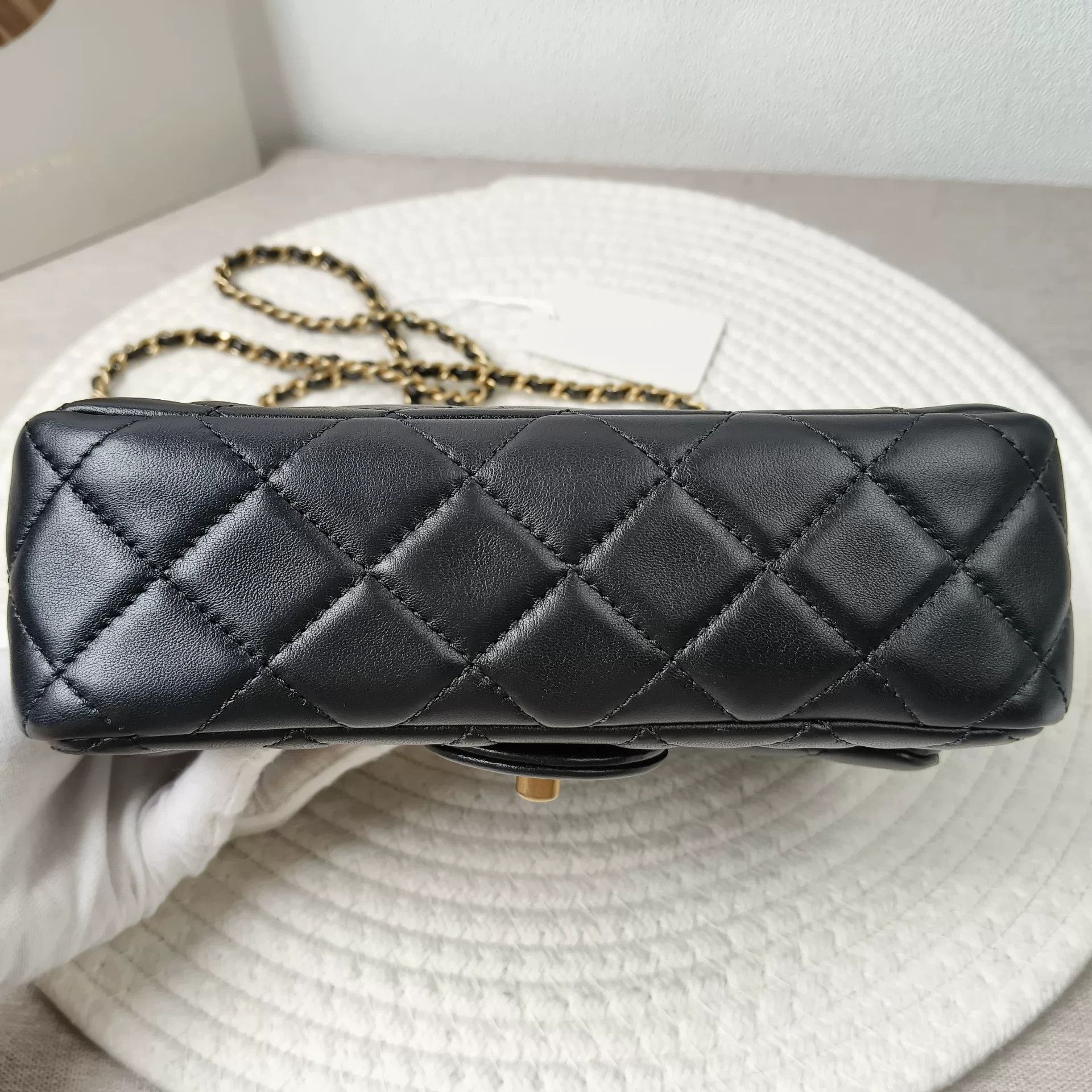 Chanel Pre-loved Bag Brand new condition Size ONE SIZE - 8 Thumbnail