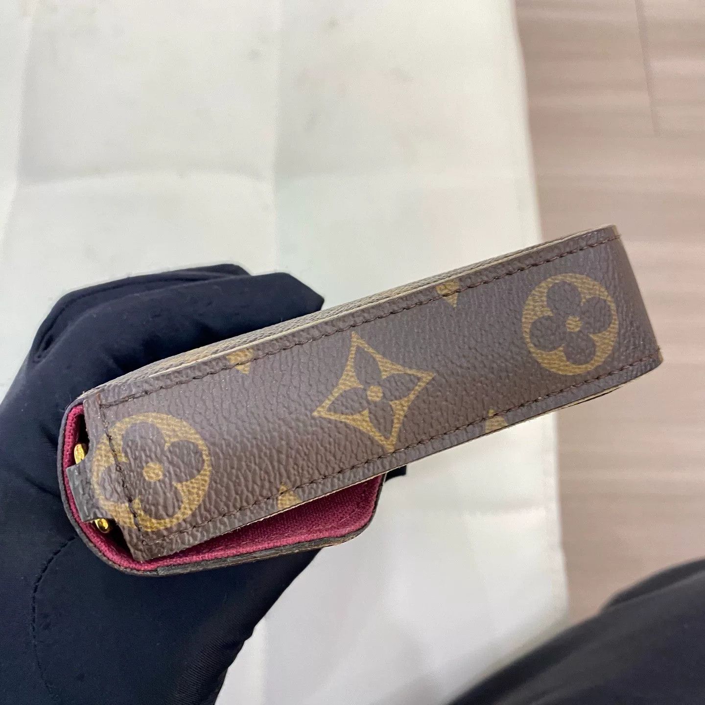 Louis Vuitton Pre-loved Bag Very good condition Size ONE SIZE - 3 Thumbnail