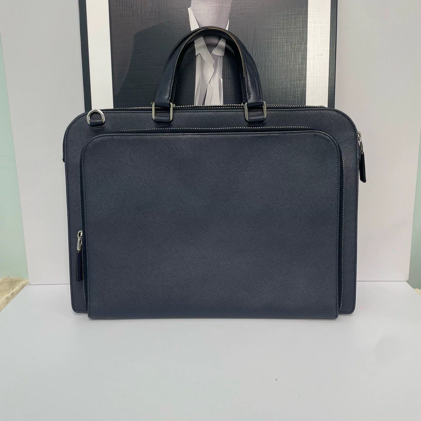 Prada Pre-loved Bag Very good condition Size ONE SIZE - 2 Thumbnail