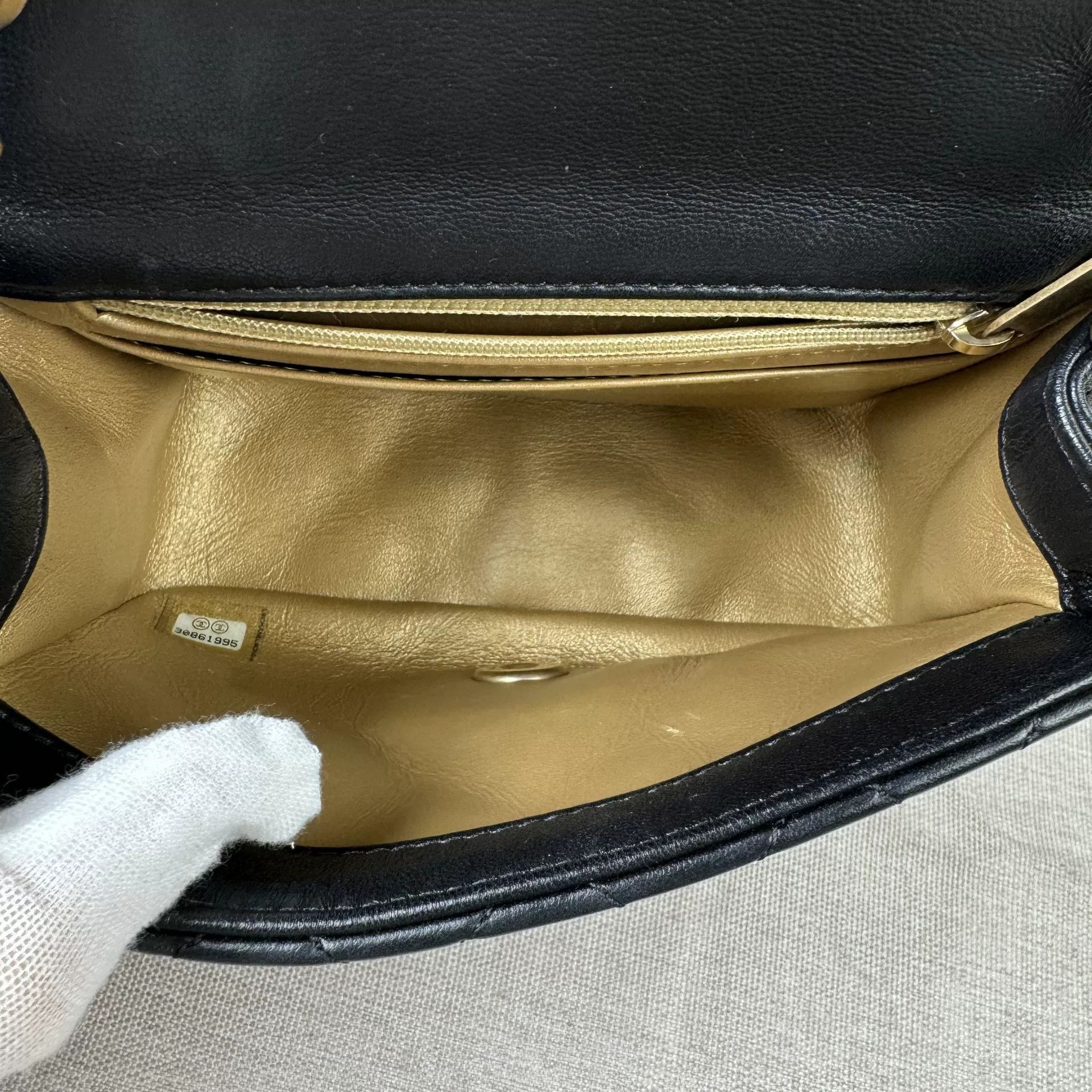 Chanel Pre-loved Bag Very good condition Size ONE SIZE - 3 Thumbnail