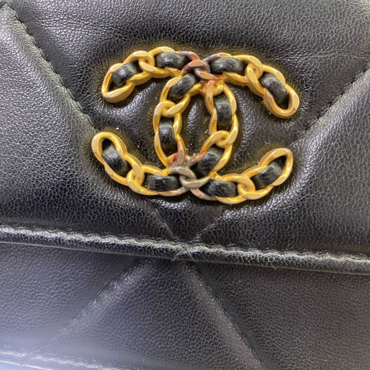 Chanel Pre-loved Bag Very good condition Size ONE SIZE - 8 Thumbnail