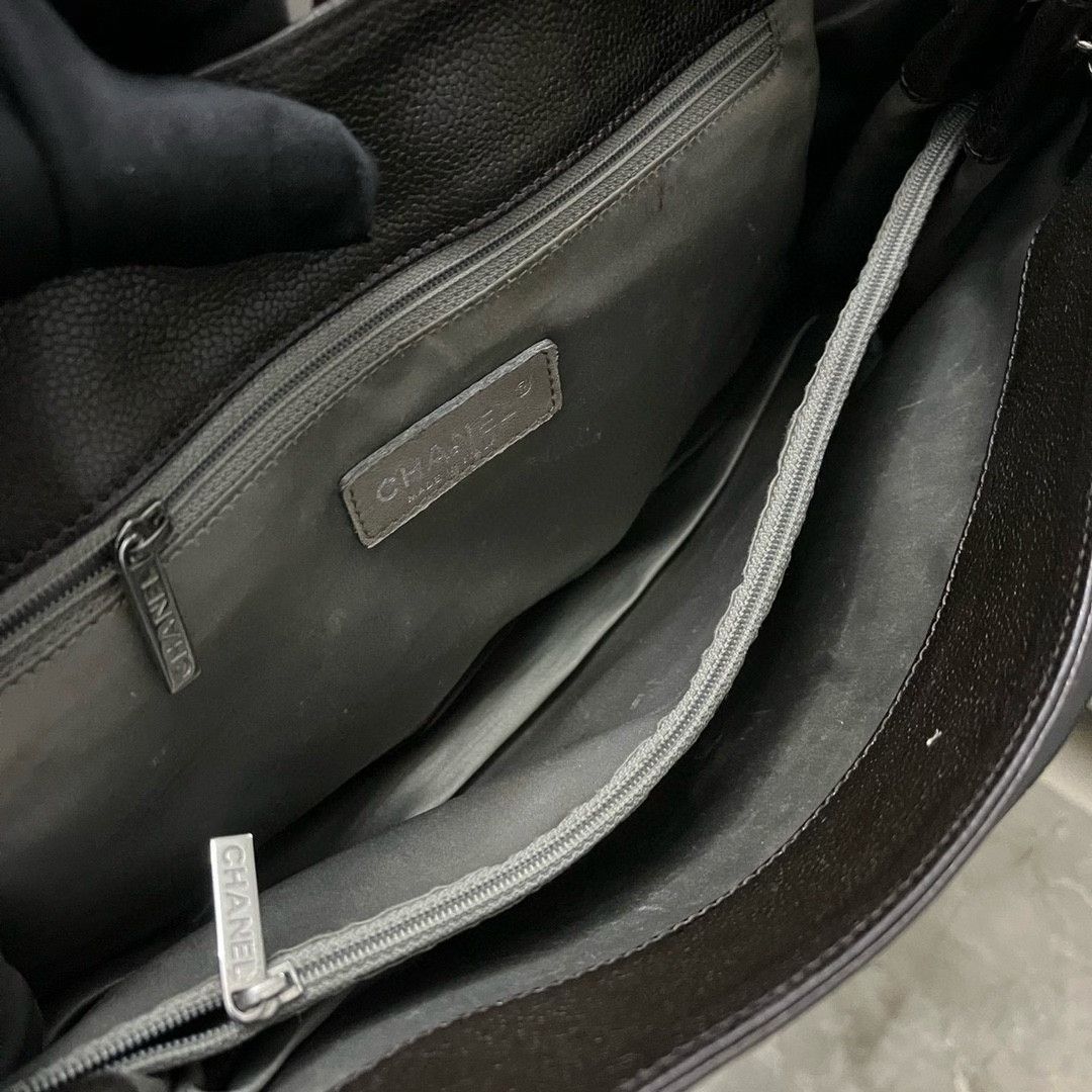 Chanel Pre-loved Bag Very good condition Size ONE SIZE - 9 Thumbnail