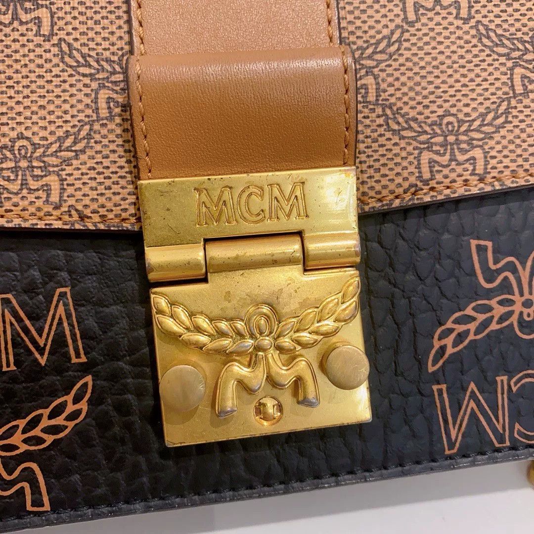 MCM Pre-loved Bag Very good condition Size ONE SIZE - 7 Thumbnail