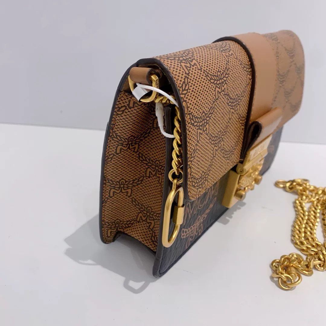 MCM Pre-loved Bag Very good condition Size ONE SIZE - 2 Thumbnail