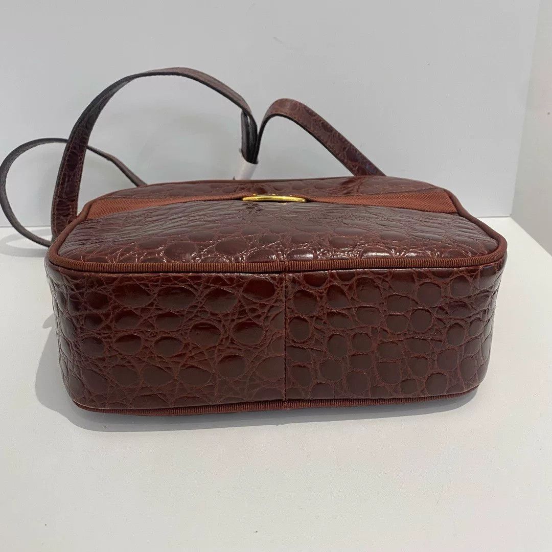 Salvatore Ferragamo Pre-loved Bag Very good condition Size ONE SIZE - 4 Thumbnail