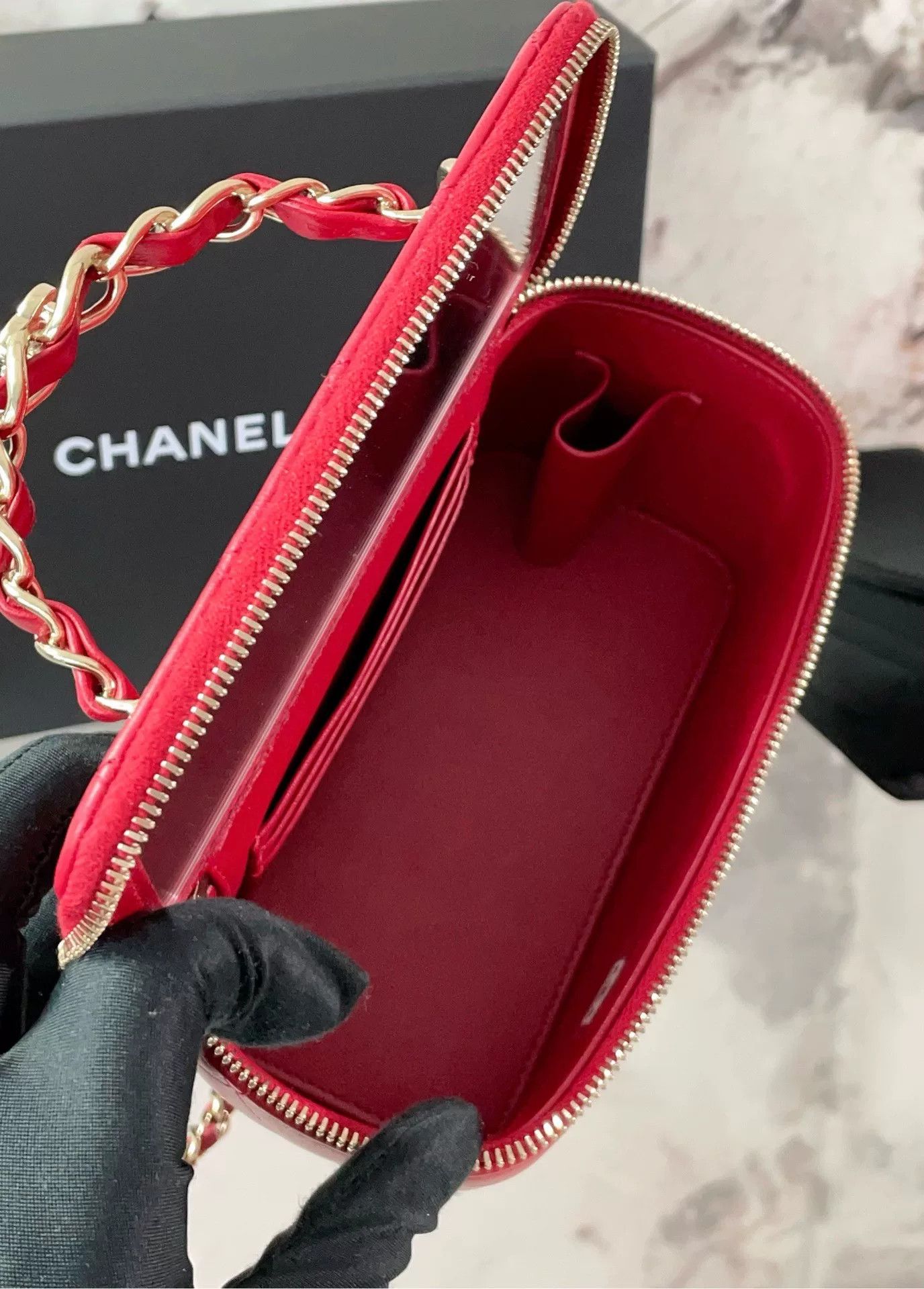 Chanel Pre-loved Bag Very good condition Size ONE SIZE - 9 Thumbnail