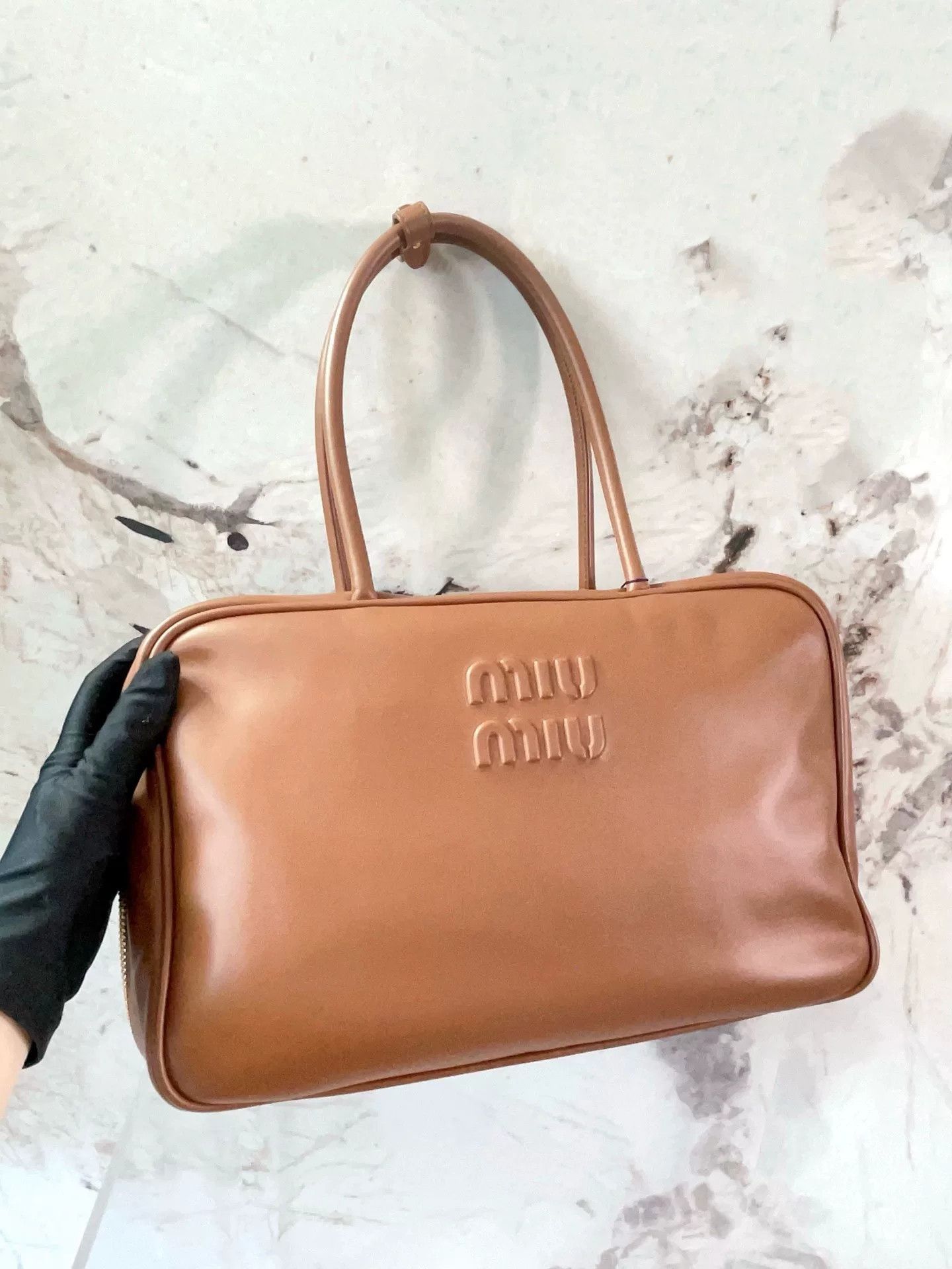 Miu Miu Pre-loved Bag Very good condition Size ONE SIZE - 6 Thumbnail