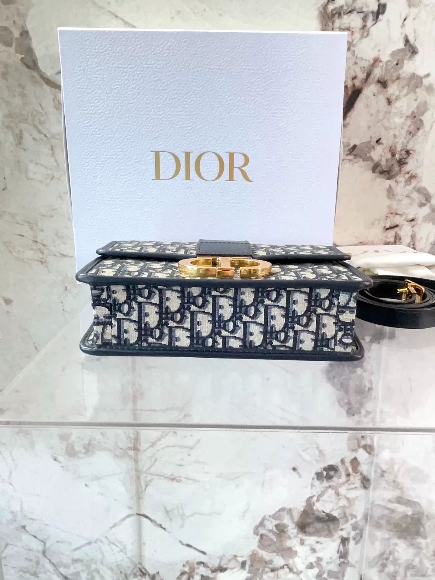 Dior Pre-loved Bag Very good condition Size ONE SIZE - 4 Thumbnail