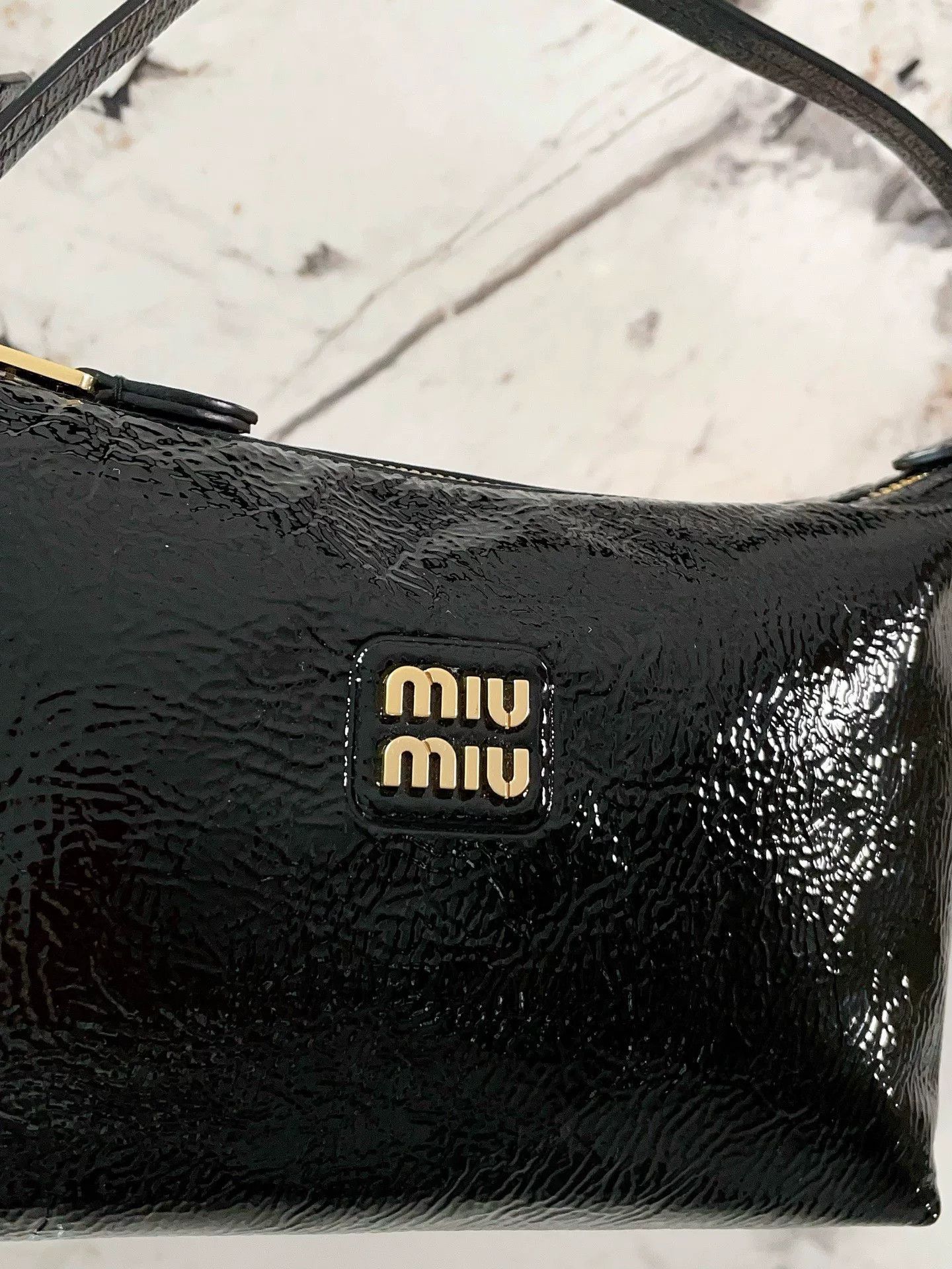 Miu Miu Pre-loved Bag Very good condition Size ONE SIZE - 7 Thumbnail