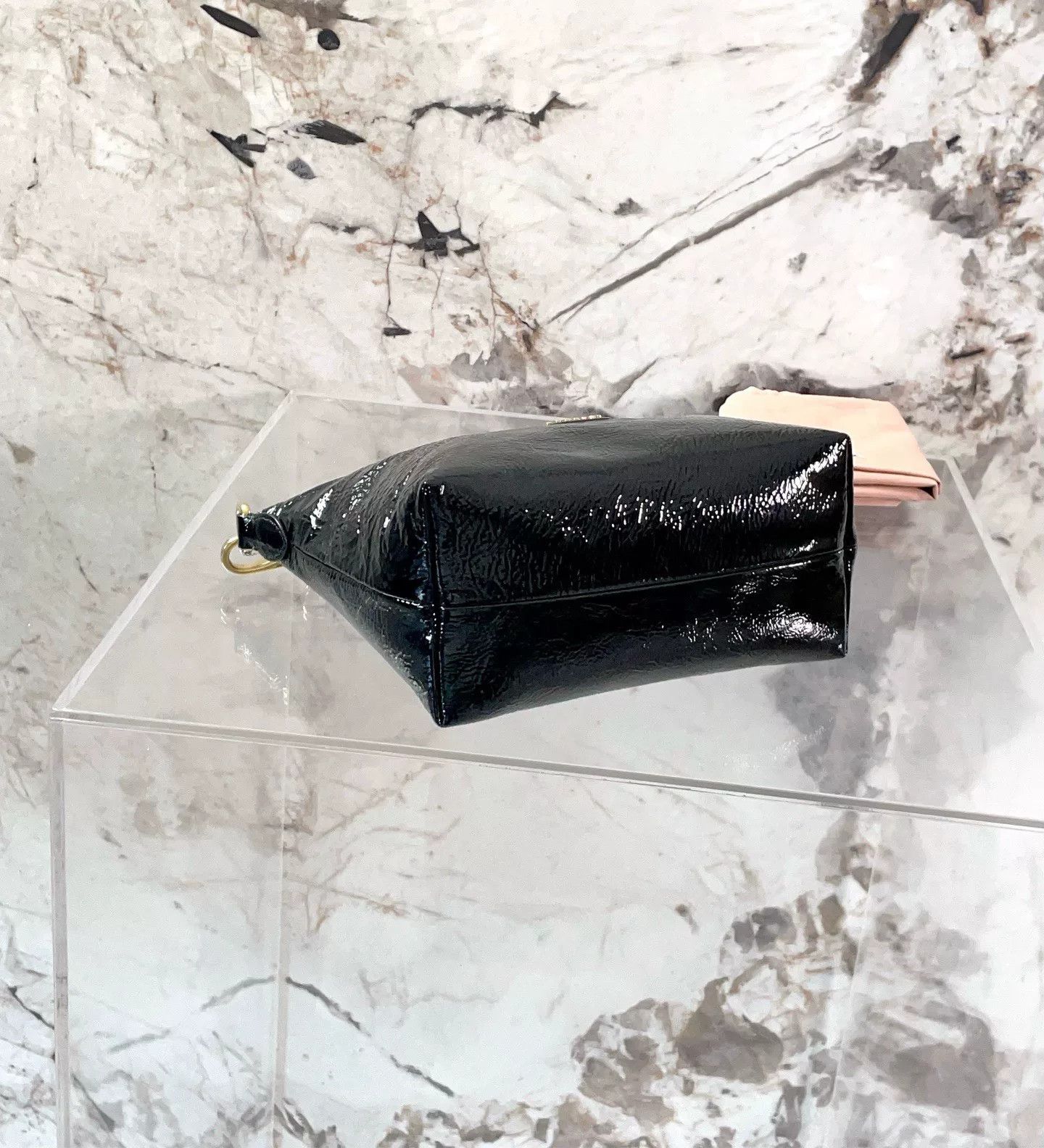 Miu Miu Pre-loved Bag Very good condition Size ONE SIZE - 5 Thumbnail