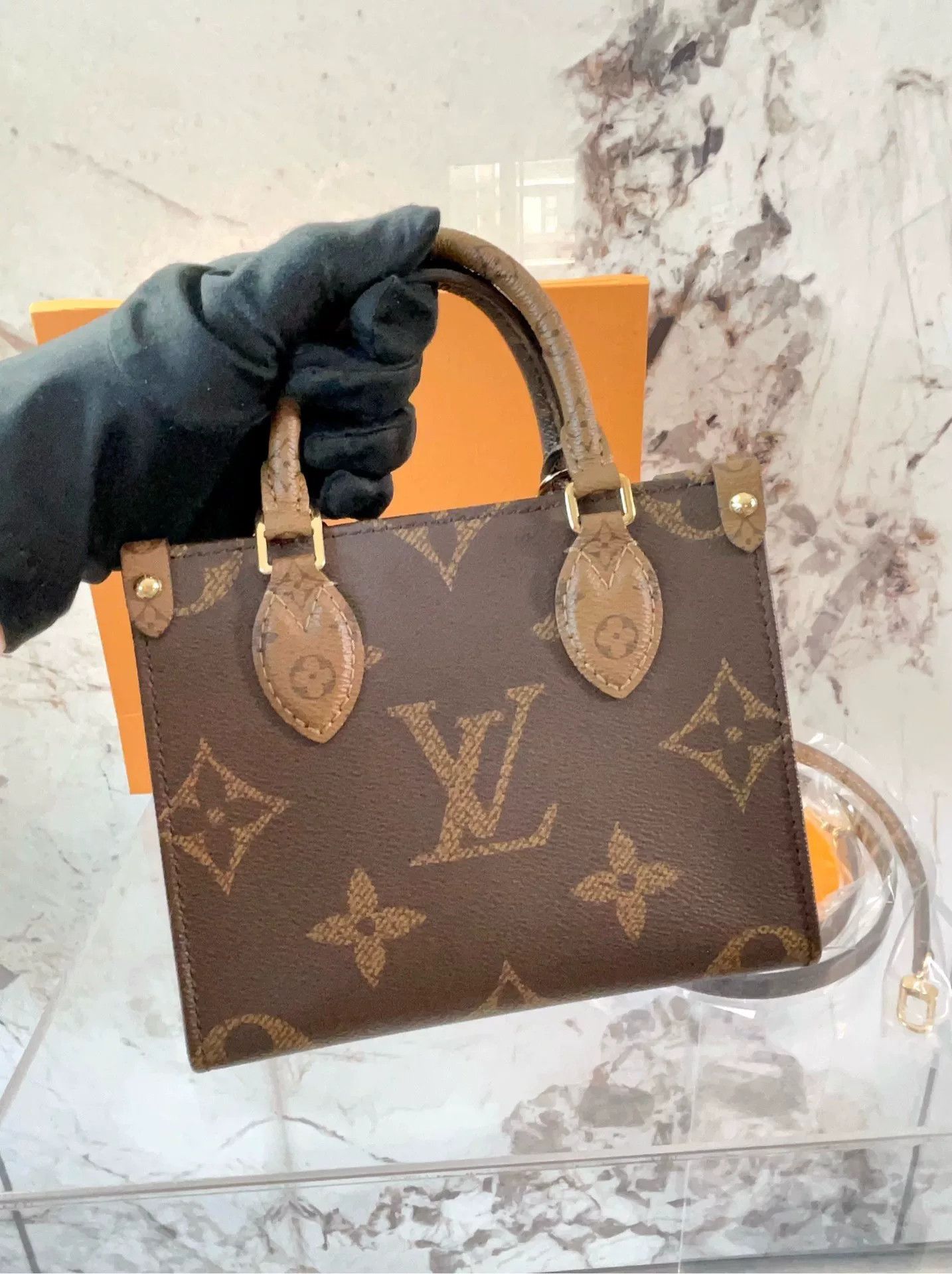 Louis Vuitton Pre-loved Bag Very good condition Size ONE SIZE - 6 Thumbnail