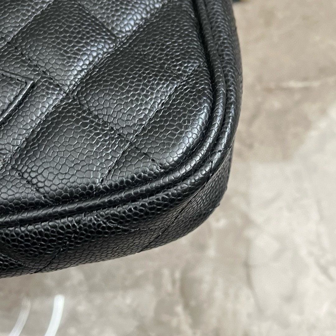 Chanel Pre-loved Bag Very good condition Size ONE SIZE - 6 Thumbnail
