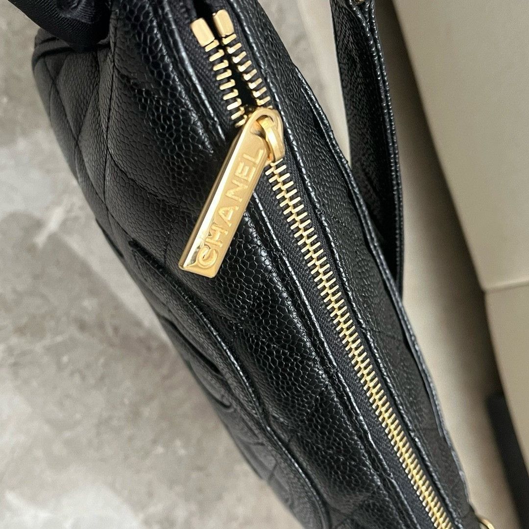 Chanel Pre-loved Bag Very good condition Size ONE SIZE - 5 Thumbnail