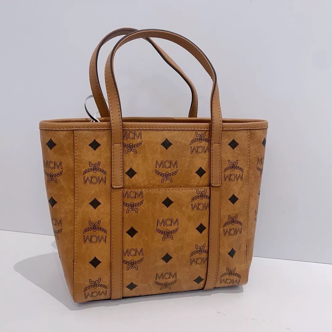 MCM Pre-loved Bag Very good condition Size ONE SIZE - 3 Thumbnail